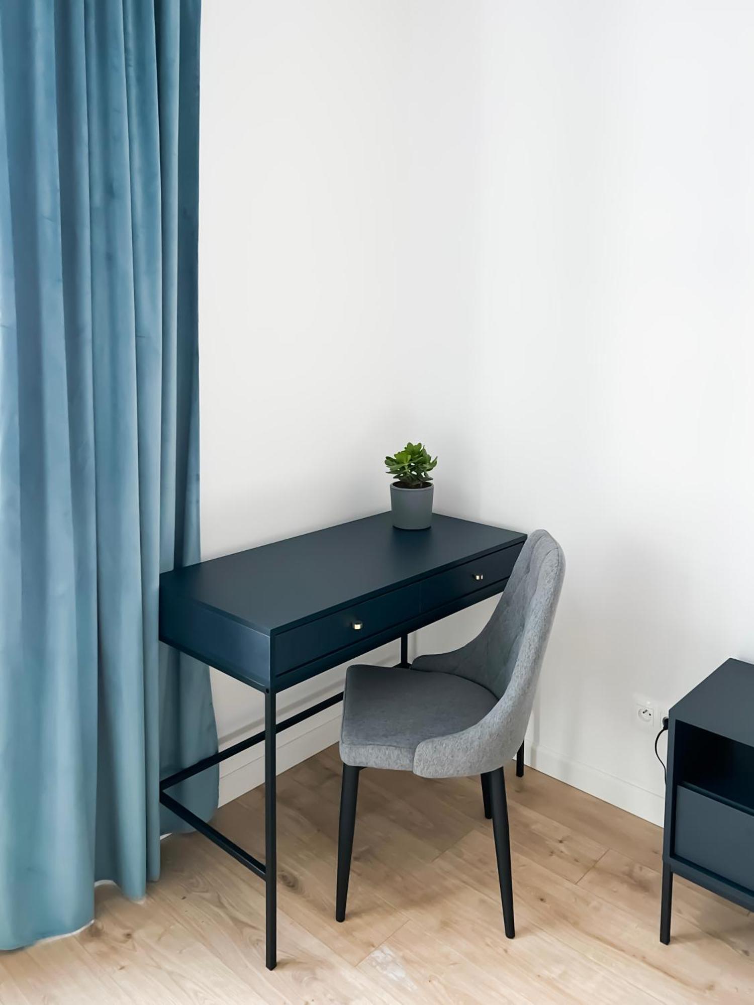 Apartment Z Dwiema Sypialniami + Parking