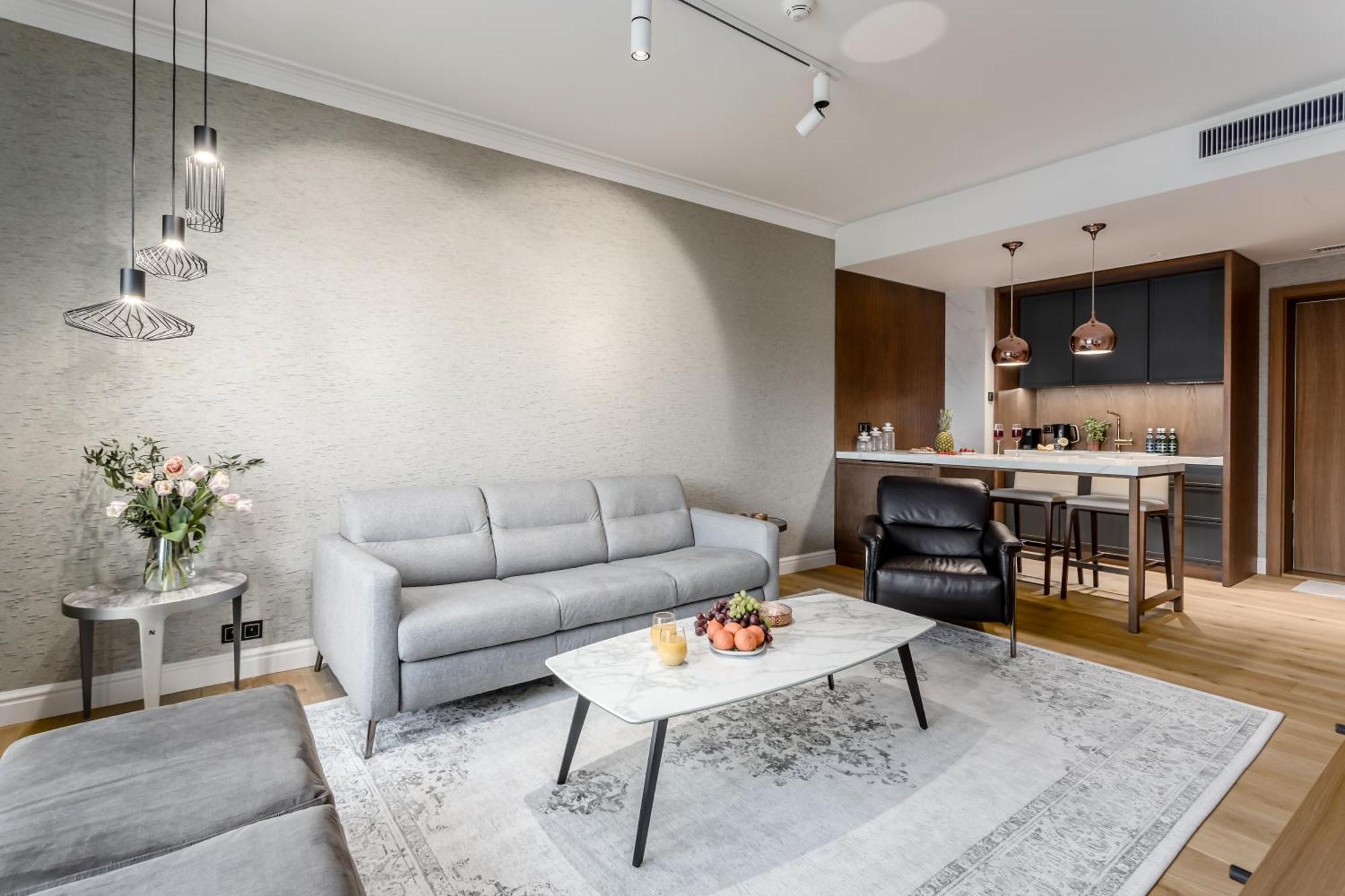 Aparthotel Chmielna 10 - Kompleks Deo - Old Town By Rent Like
