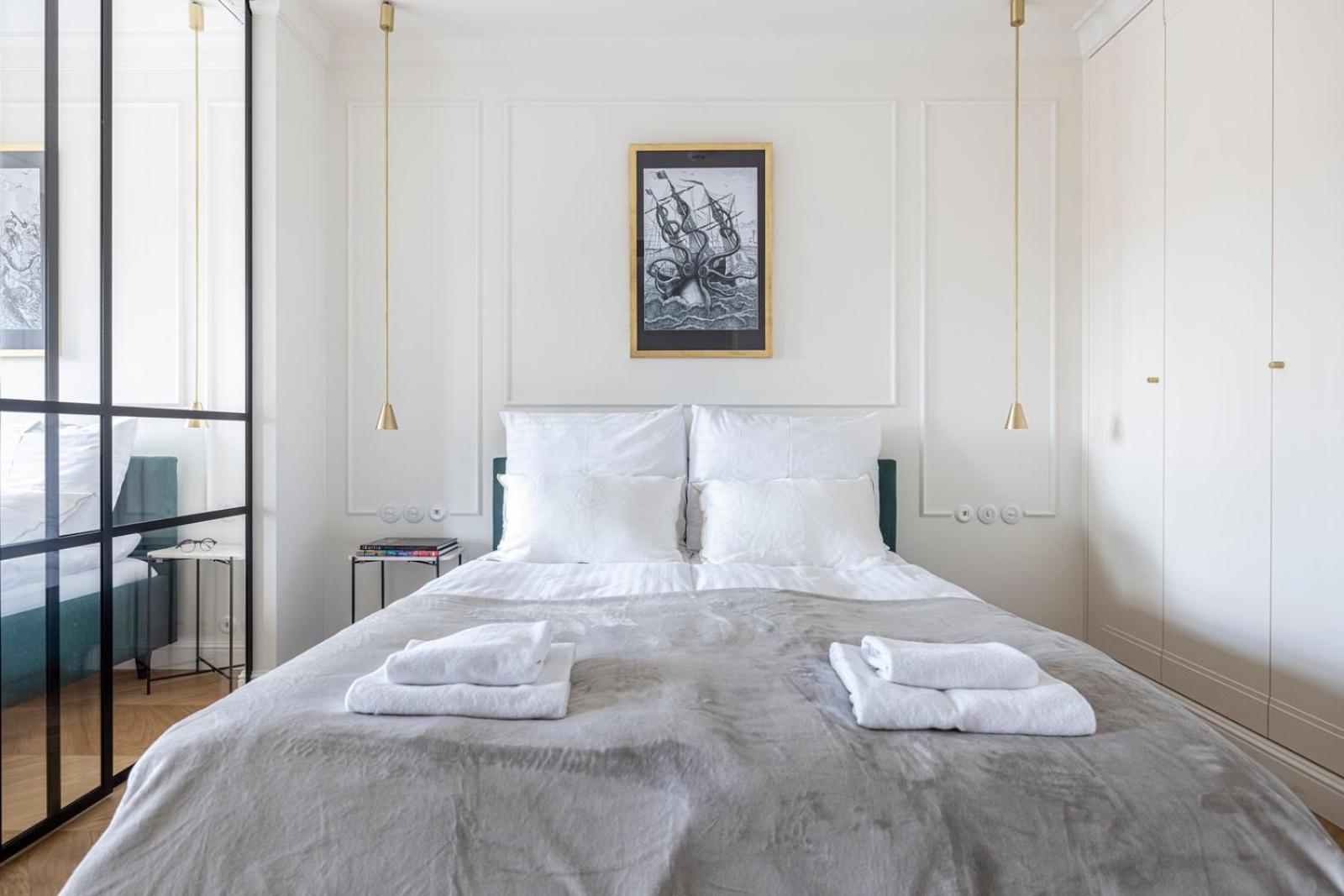 Chmielna 10 - Kompleks Deo - Old Town By Rent Like Aparthotel *