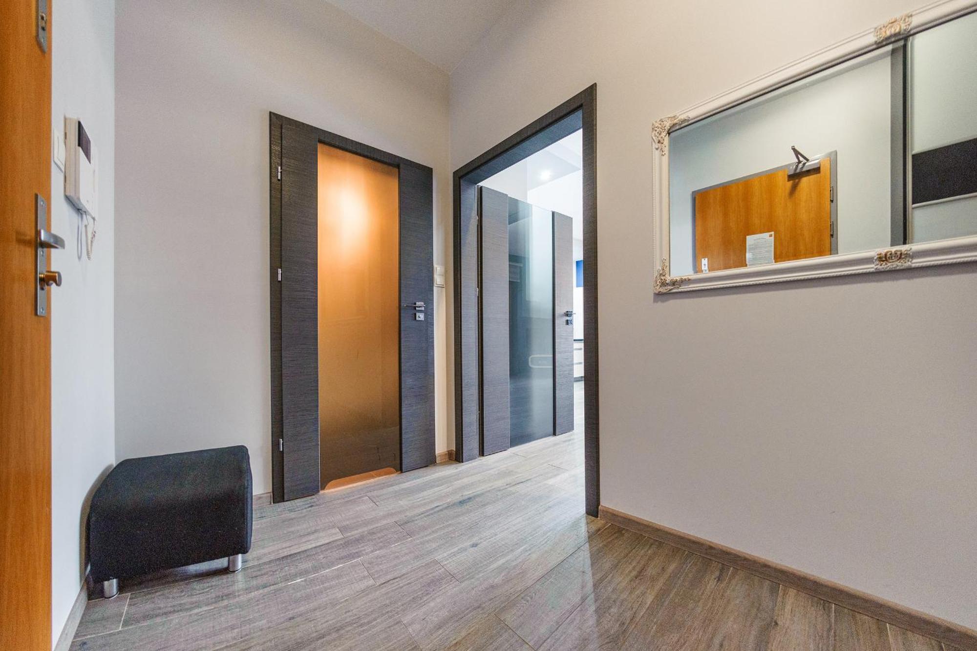 Wild&nature - Nadmorski Dwor + Car Garage Apartment