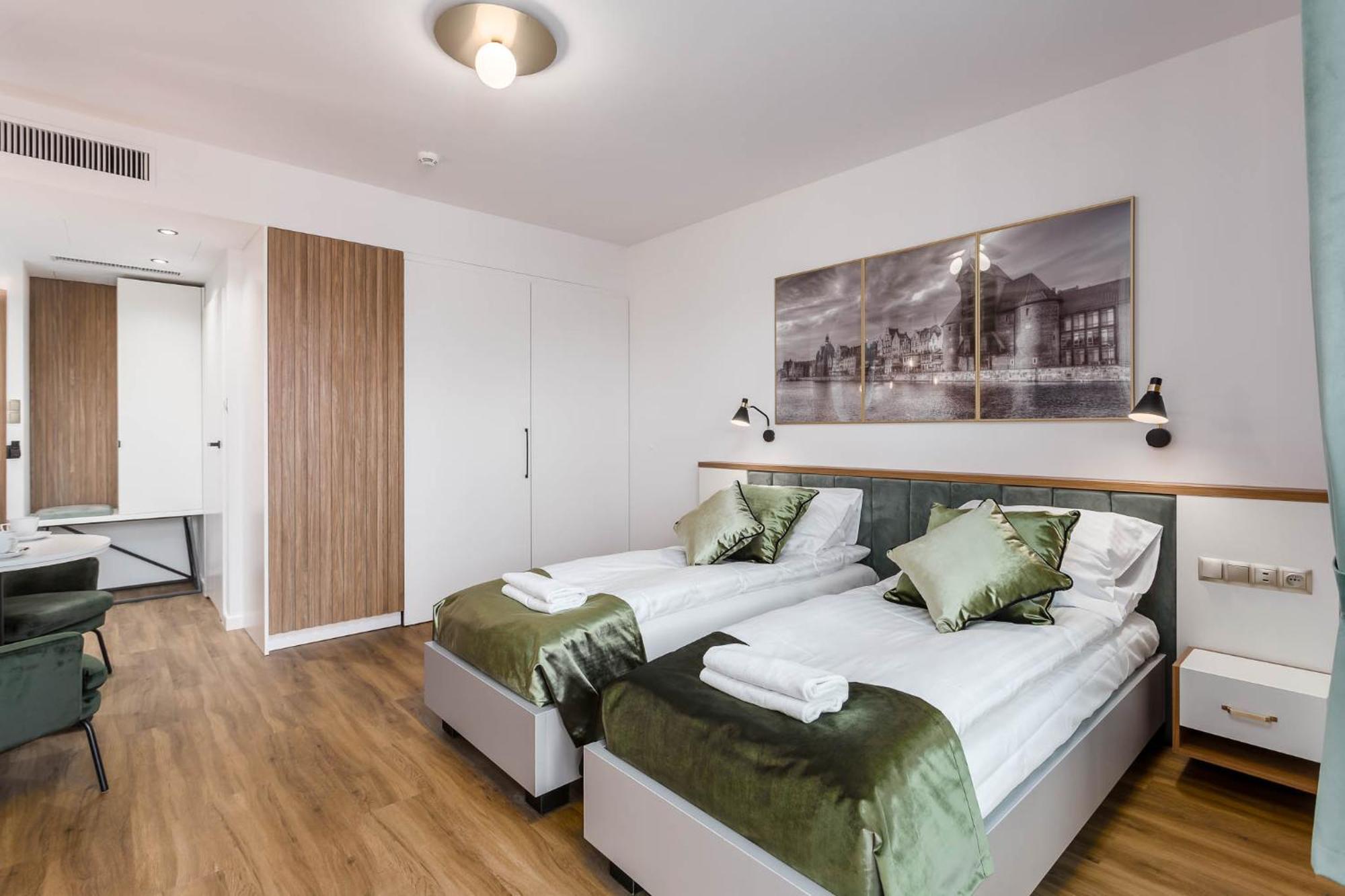 Rent Like - Deo Plaza *
