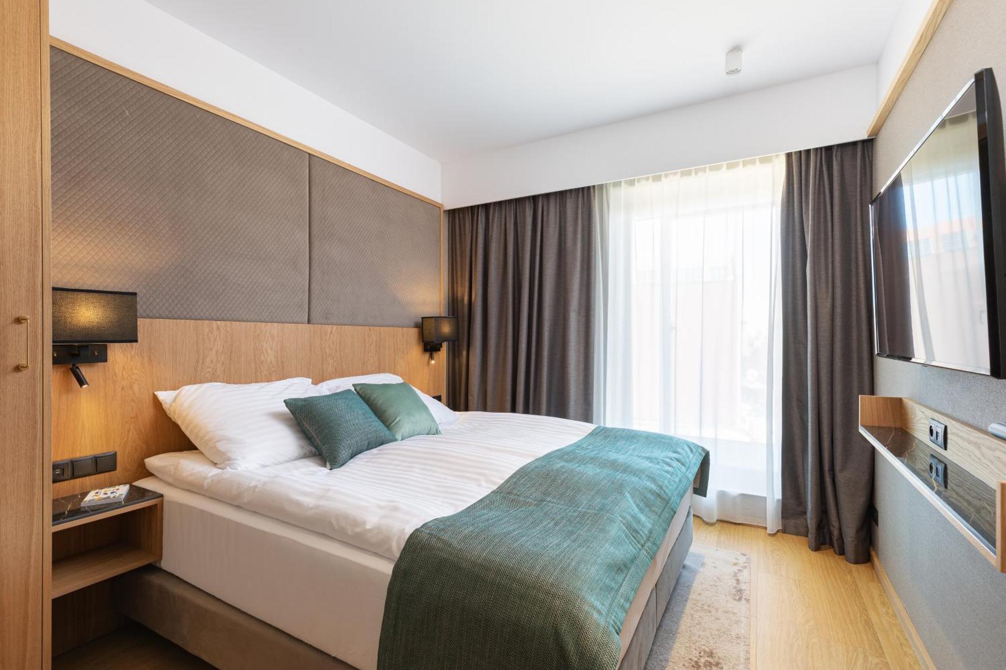 Aparthotel Rent Like - Deo Plaza
