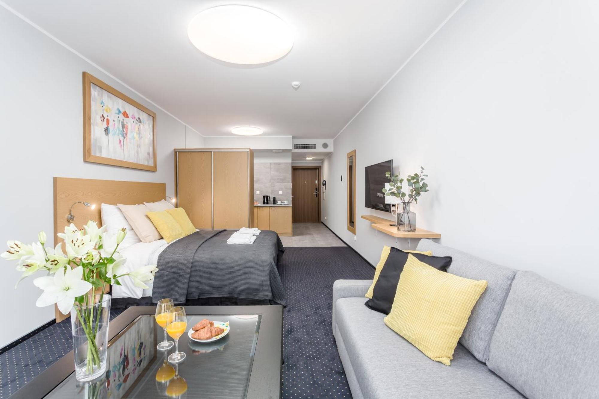Rent Like - Deo Plaza Aparthotel *