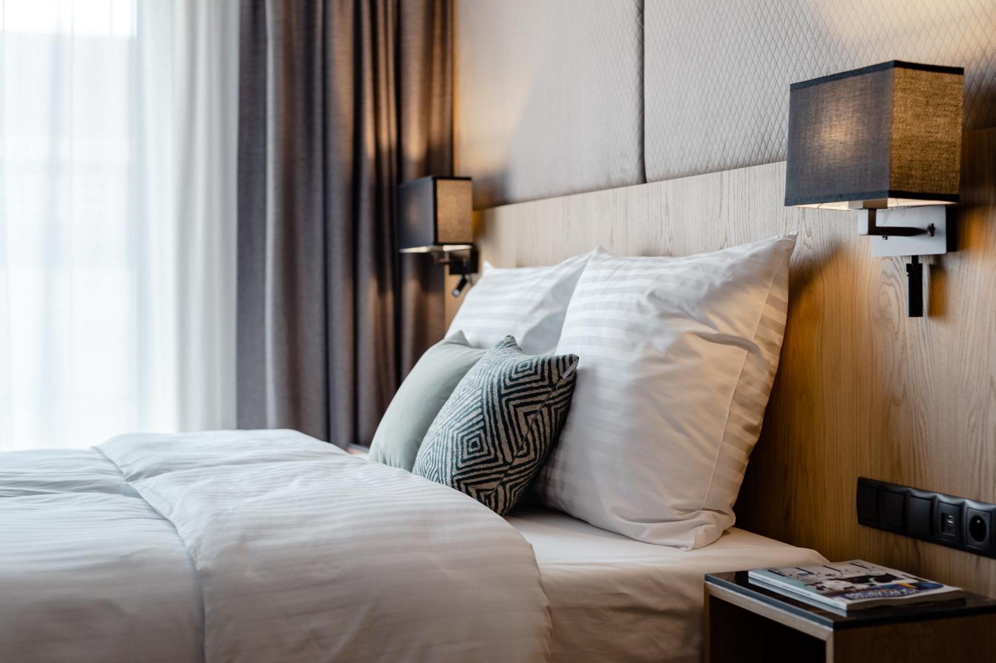Deo Plaza Premium By Rent Like
