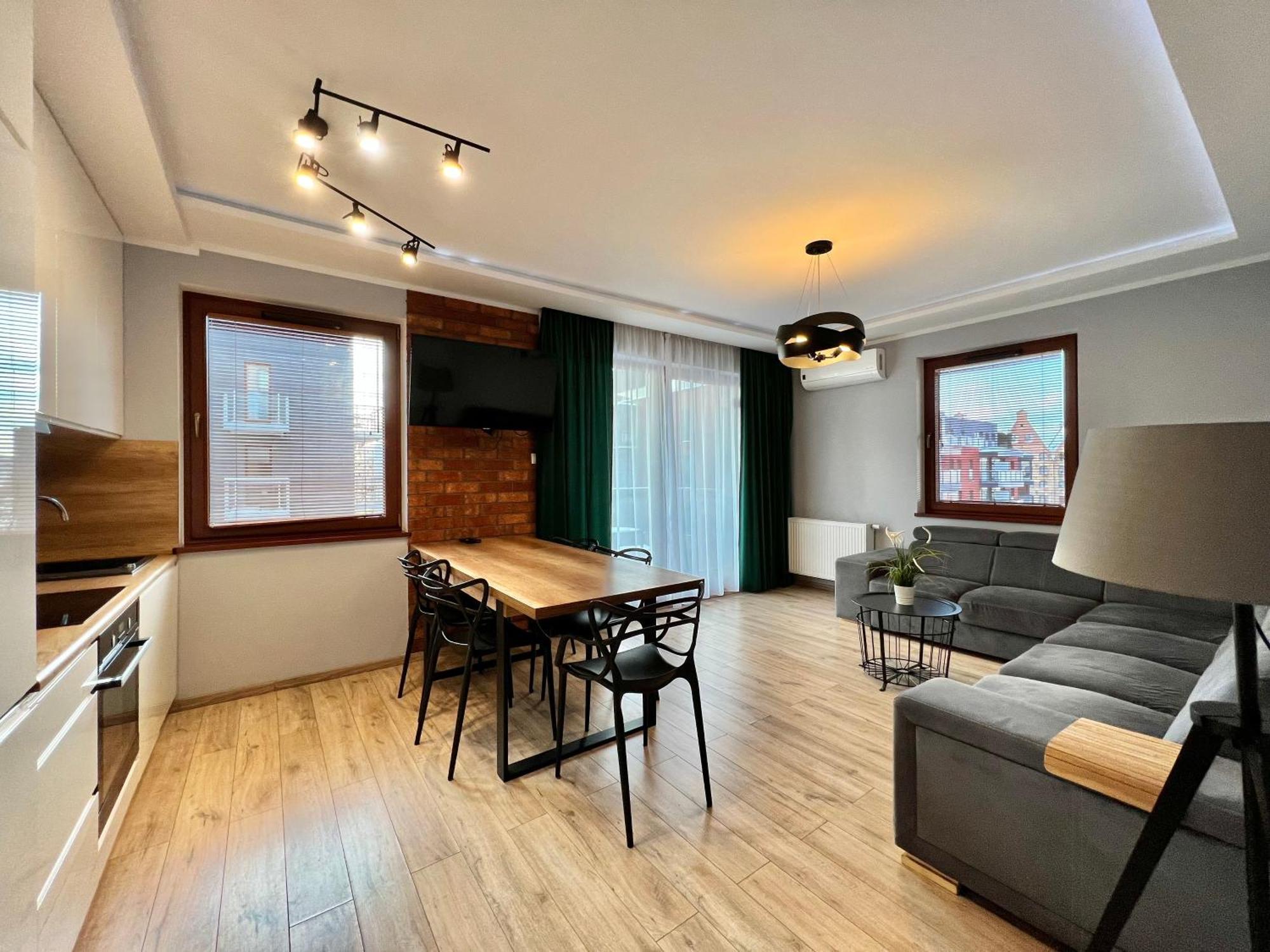 Stylish Oldtown Riverview Balcony Leilighet *