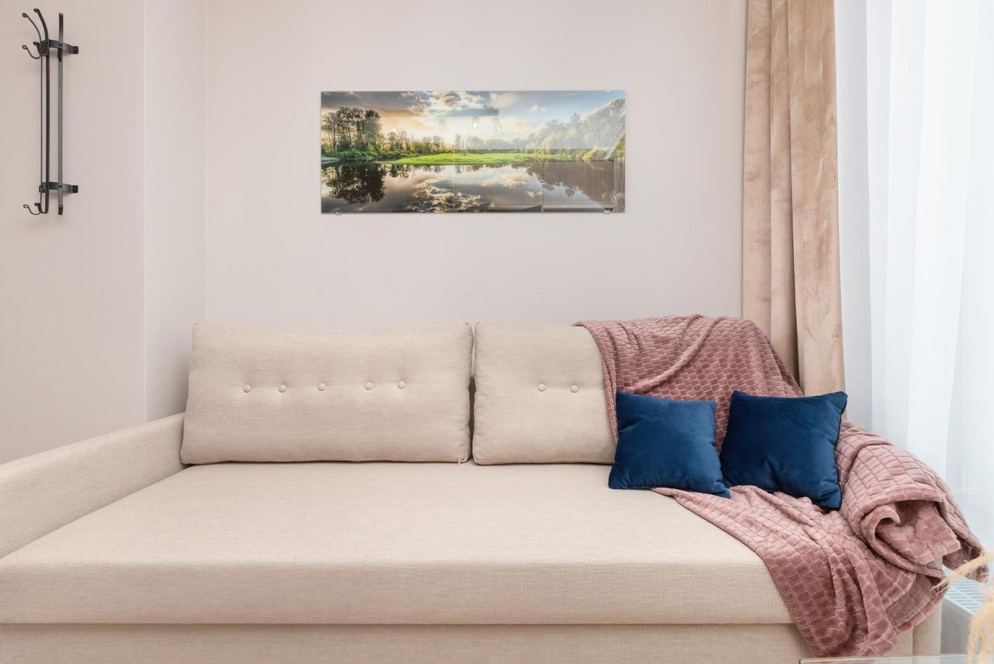 Căn hộ Comfortable And Stylish In By Renters *