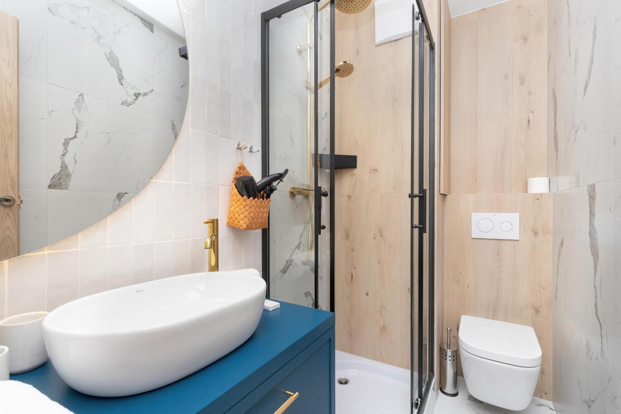 Căn hộ Comfortable And Stylish In By Renters *