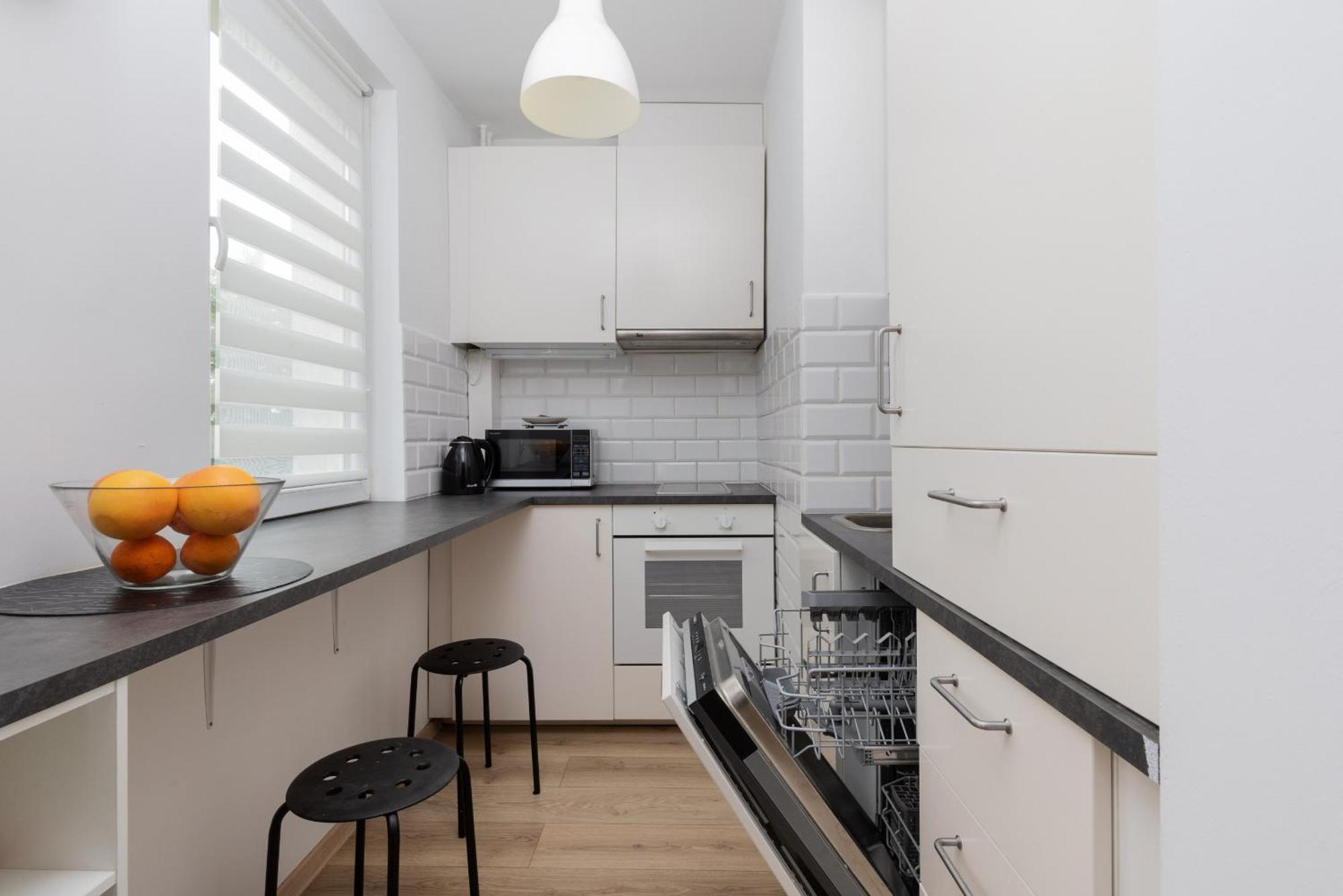Căn hộ Sunny Studio Opolska With Balcony In By Renters Gdansk