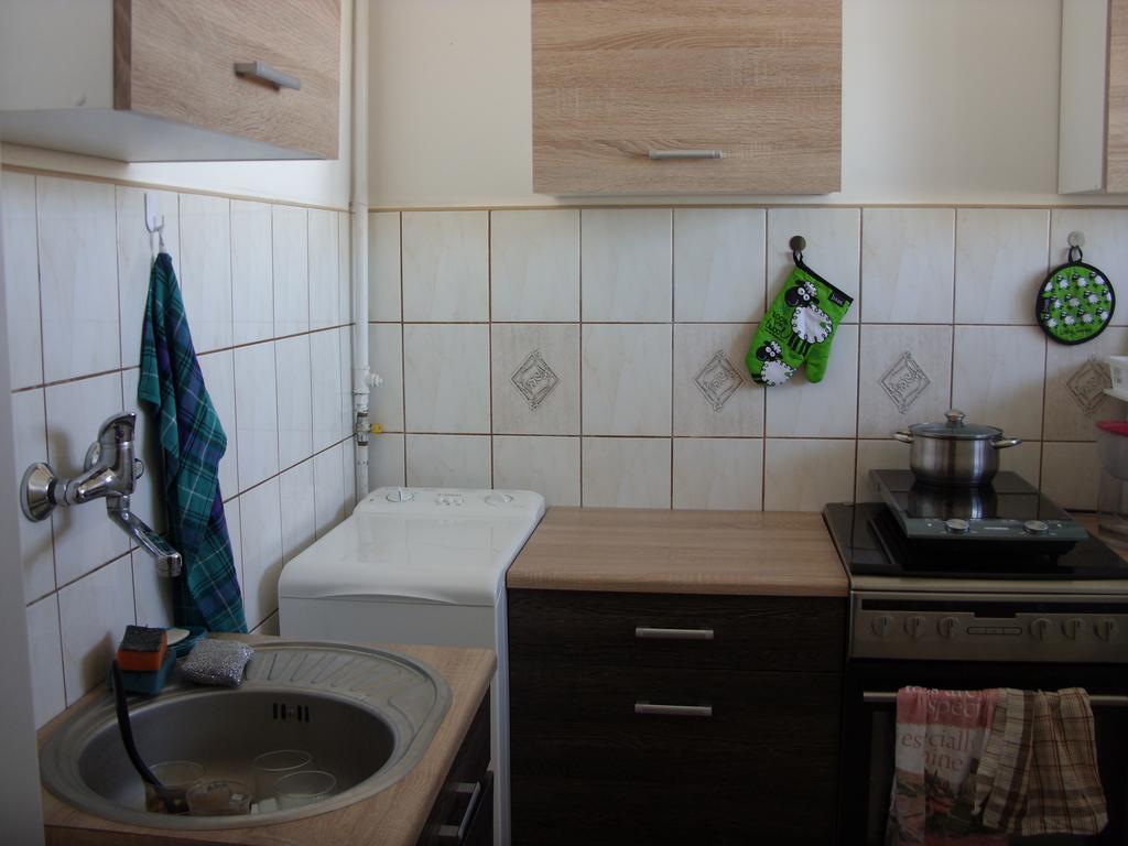 Apartament Obroncow Wybrzeza *