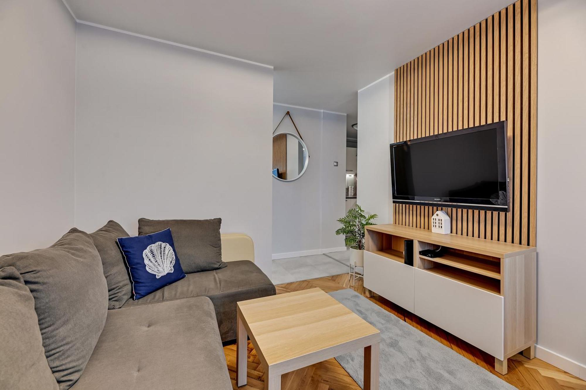 Chill Mood By Grand Apartment