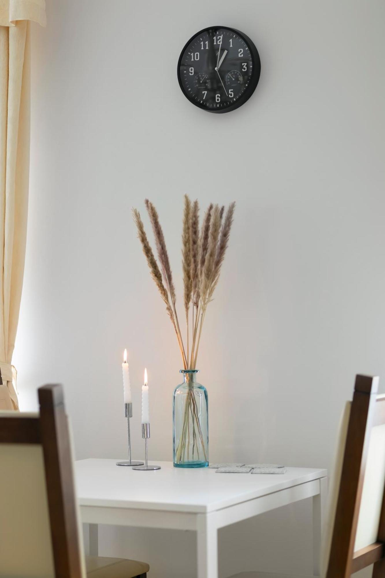 Elite Hamptons Old Town Apartment *