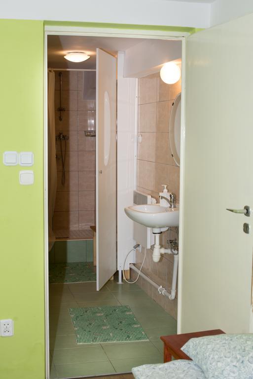 Zielony Domek Hostel