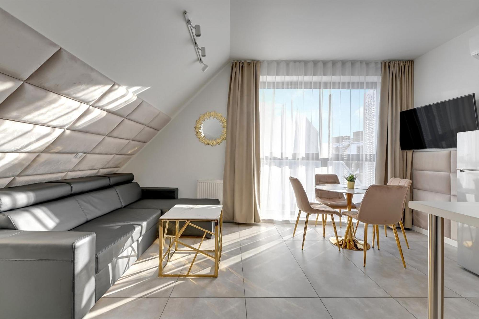 Granaria By Blue Mandarin Gdansk
