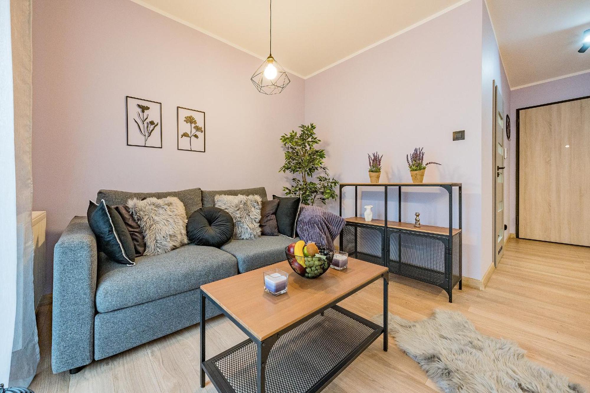Glow Apartments, Nowa Letnica *