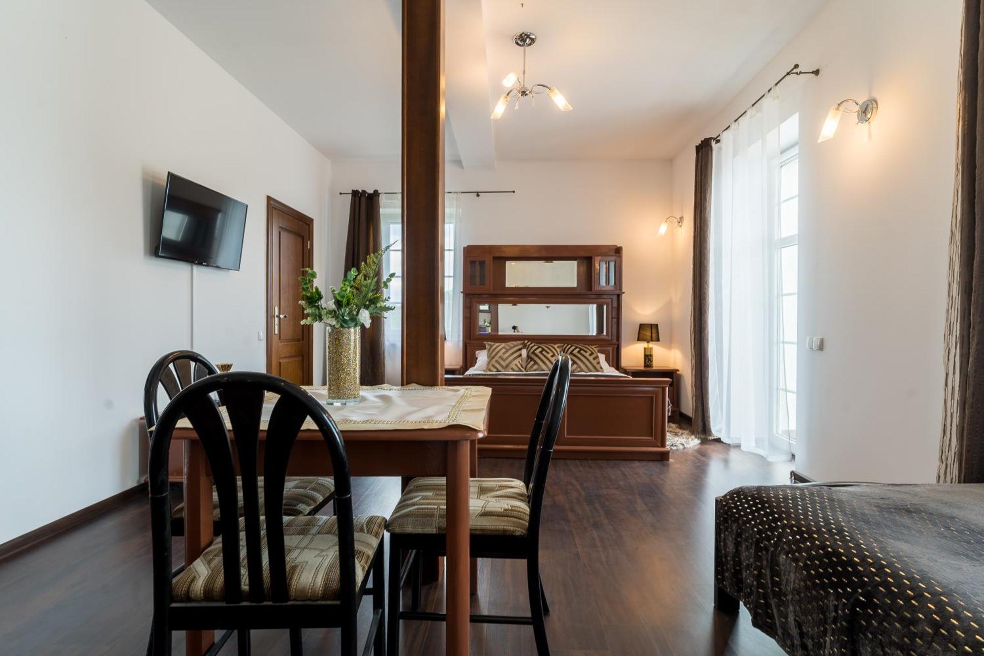 Dworek Krolewski Malgorzata Hotel apartamentowy *