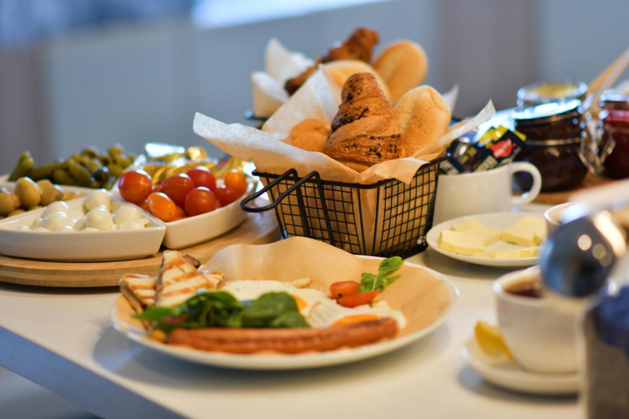 Sleepinn Airport Bed & Breakfast Gdansk