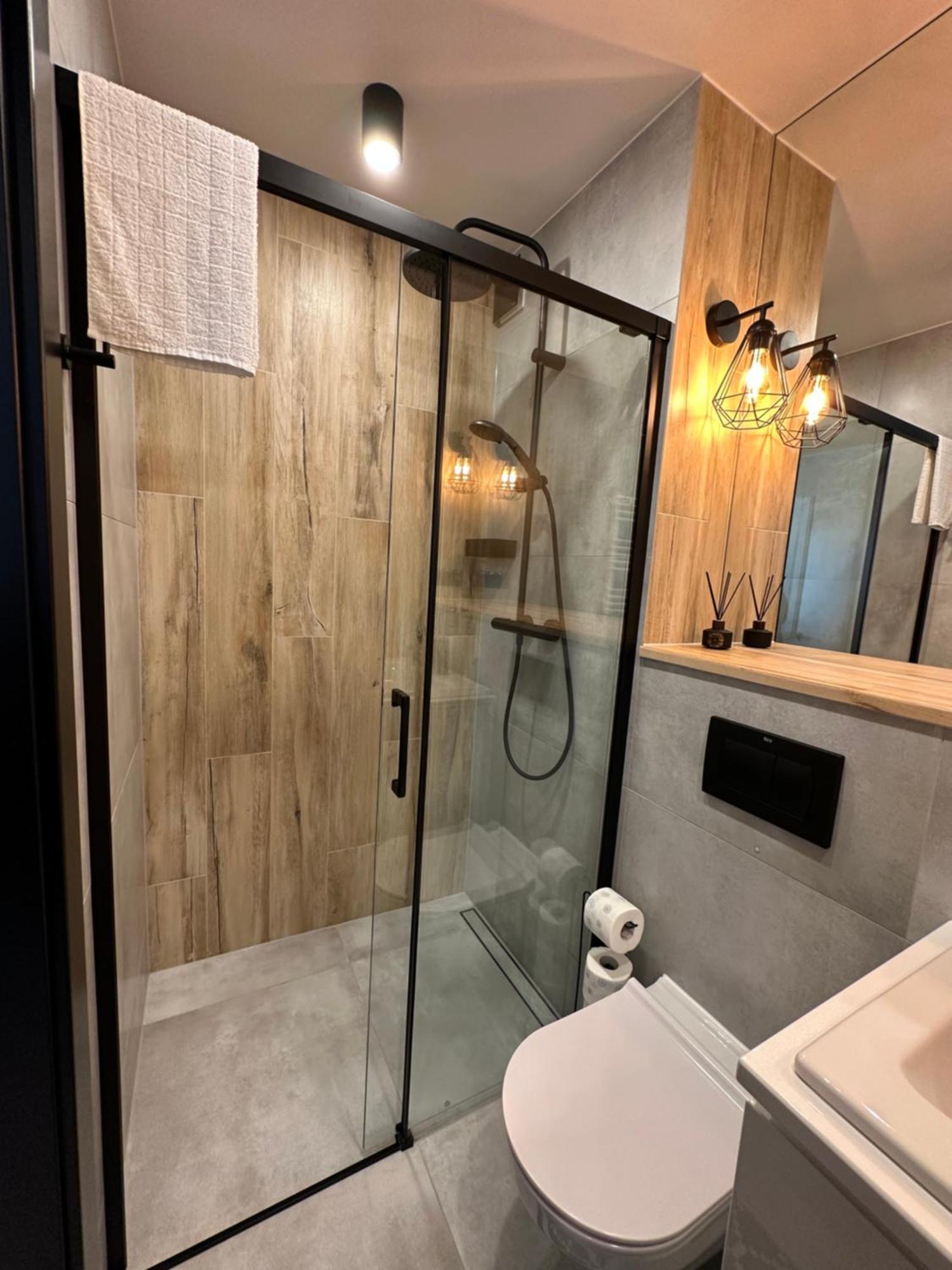 Neptun 5 1 9 1 0 2 1 3 0 Apartment Gdansk