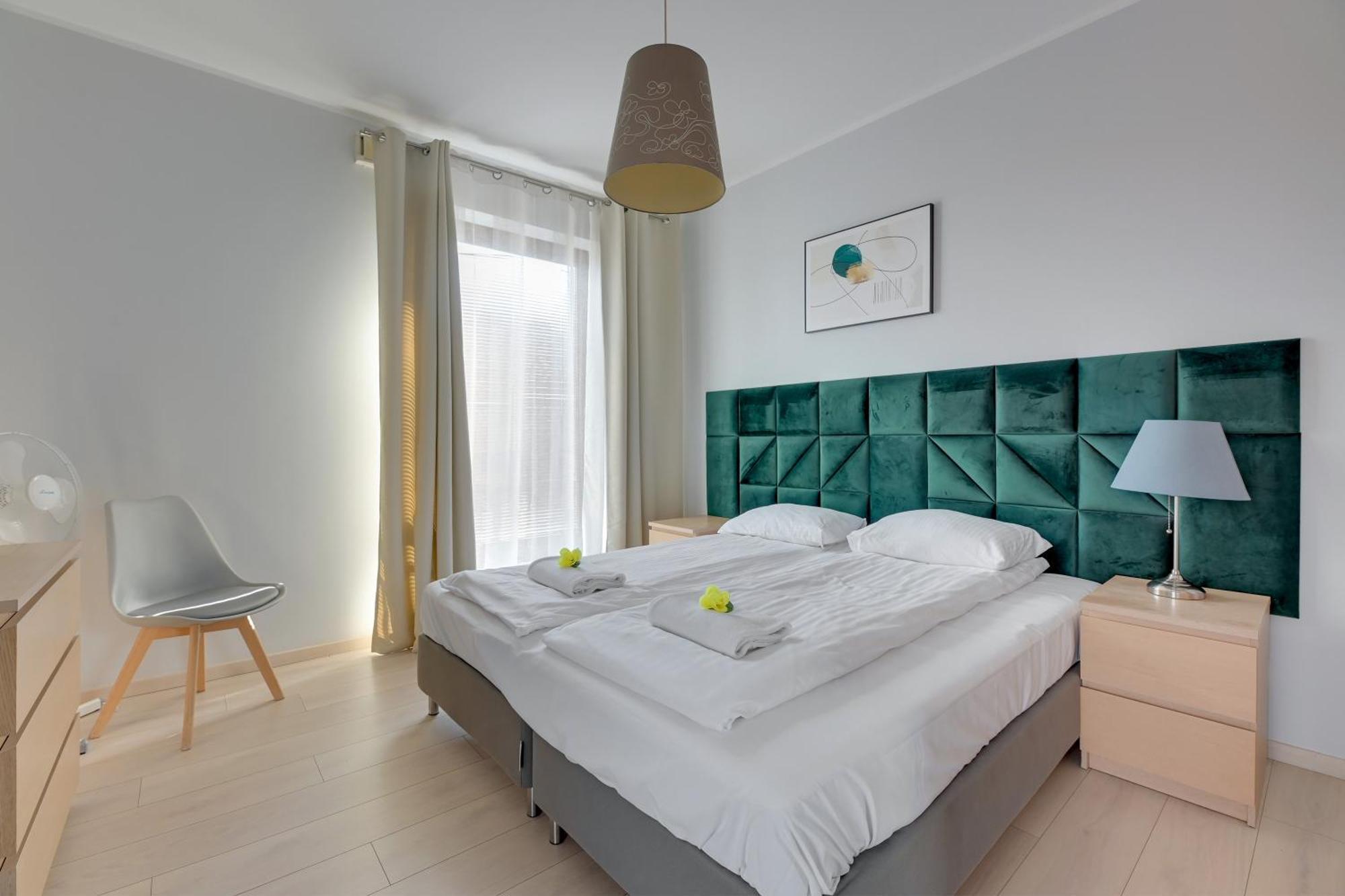 Wave - Szafarnia Old Town Apartment *