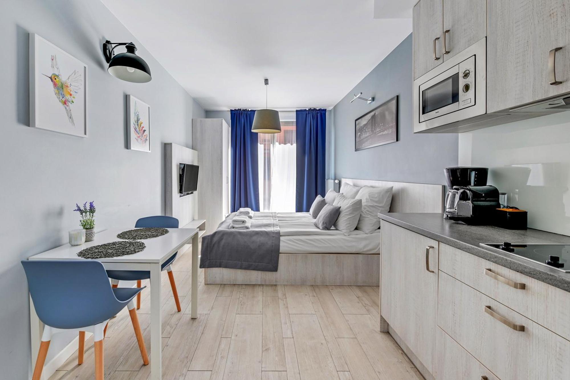 Aura Island Riverside By Downtown Apartment *