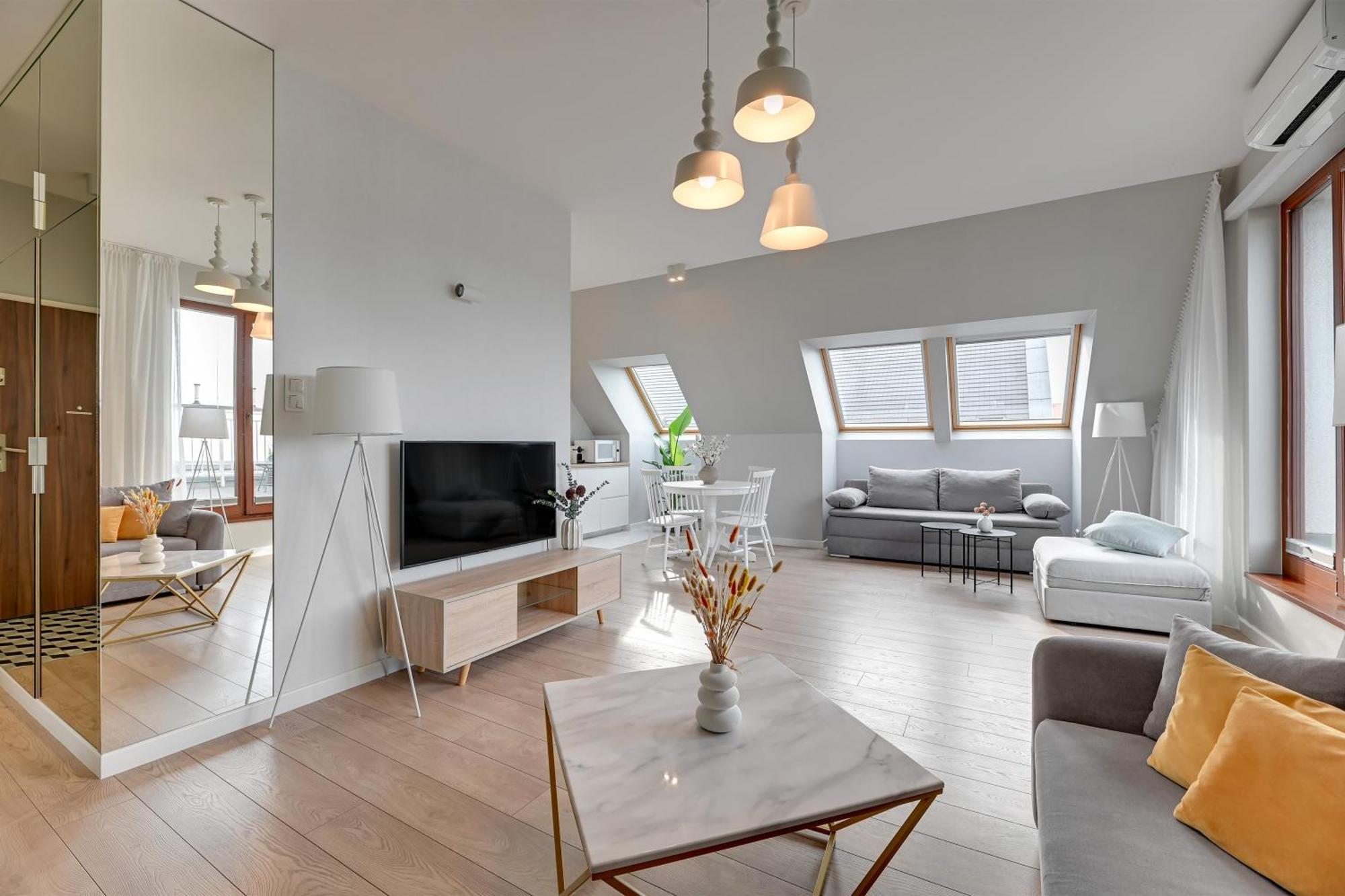 Apartment Nowa Motlawa Spa, Pool, Gym & Parking By Downtown *