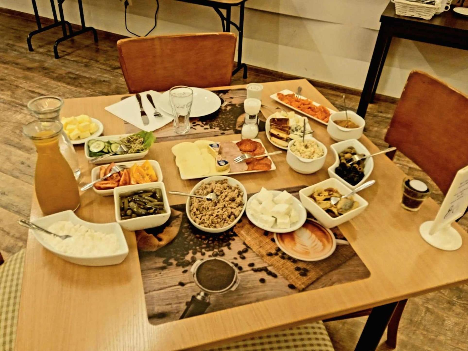 Tomula Bed & Breakfast *