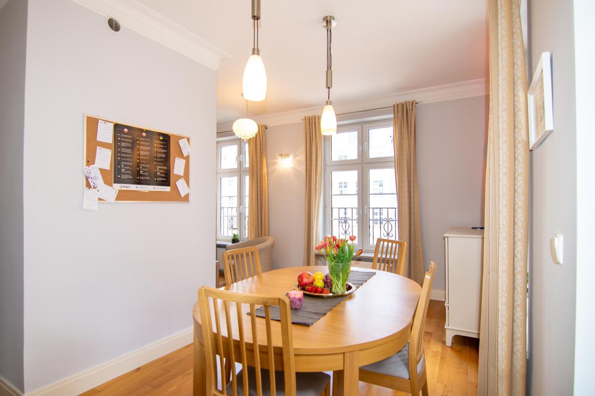 Szlachecki I Pod Artusem Apartment *