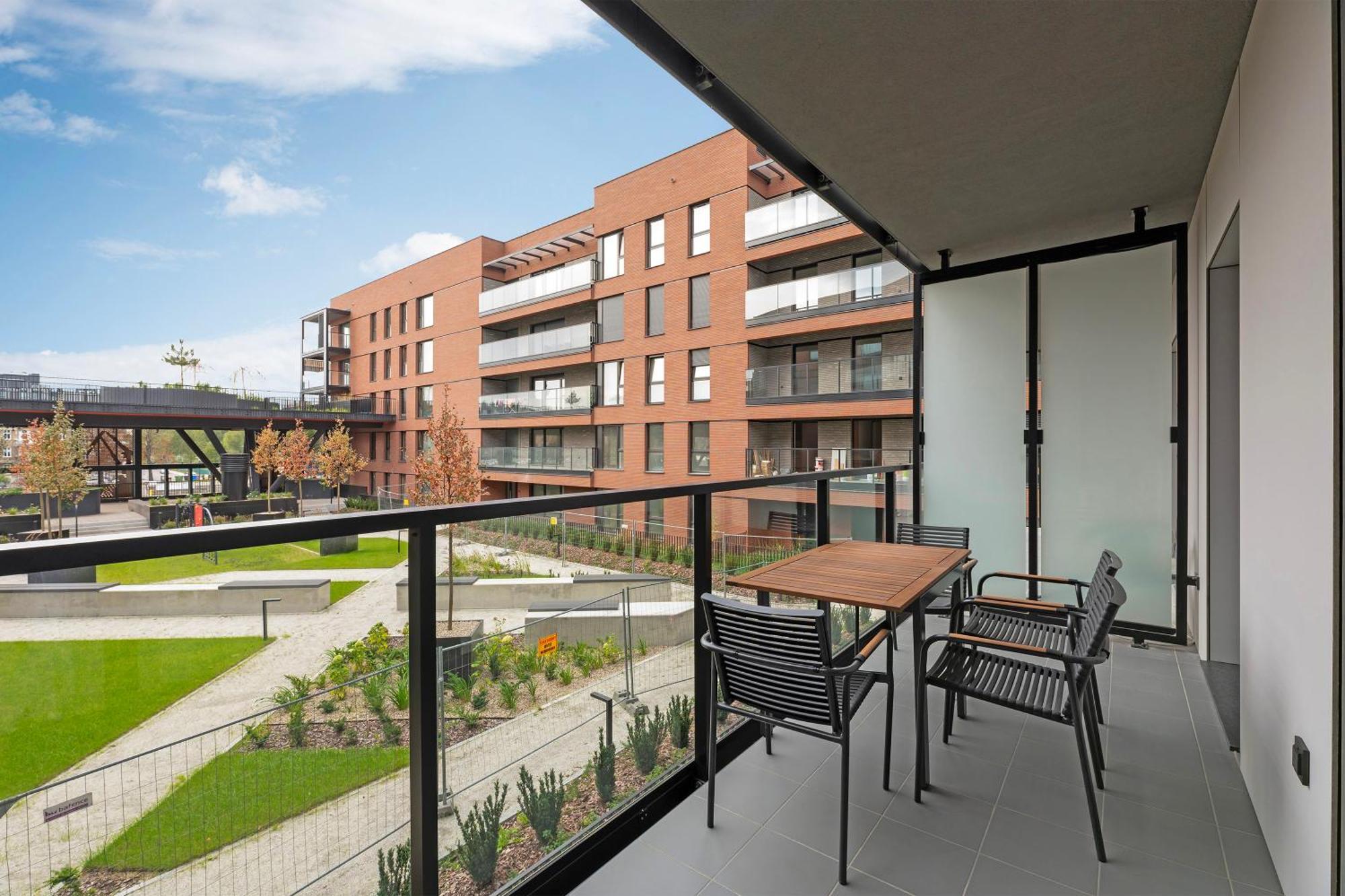 Nadmotlawie Estate Gym, Sauna & Parking By Downtown Lejlighed