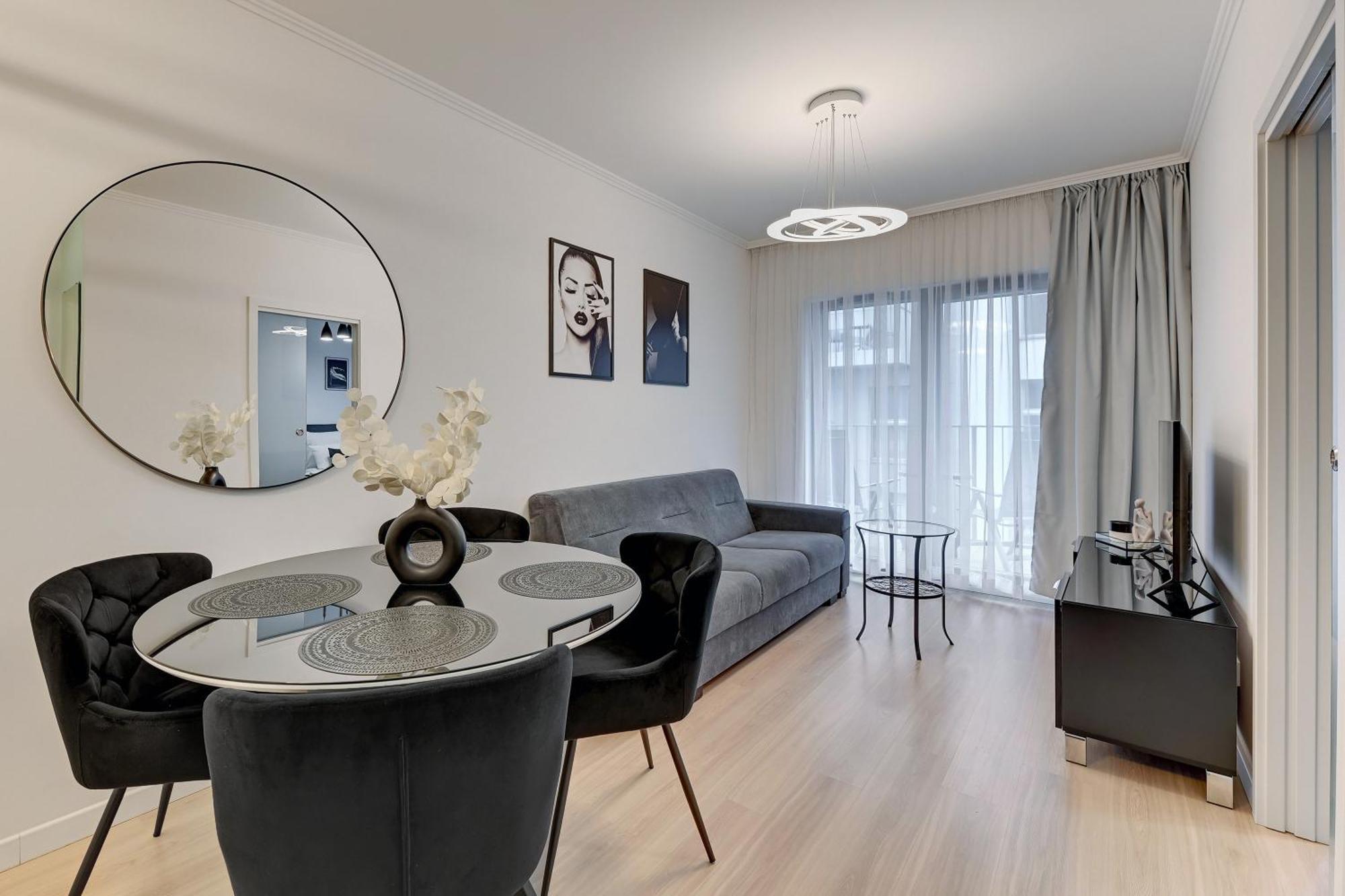 Grano - Pool, Sauna, & Parking By Downtown Lejlighed *