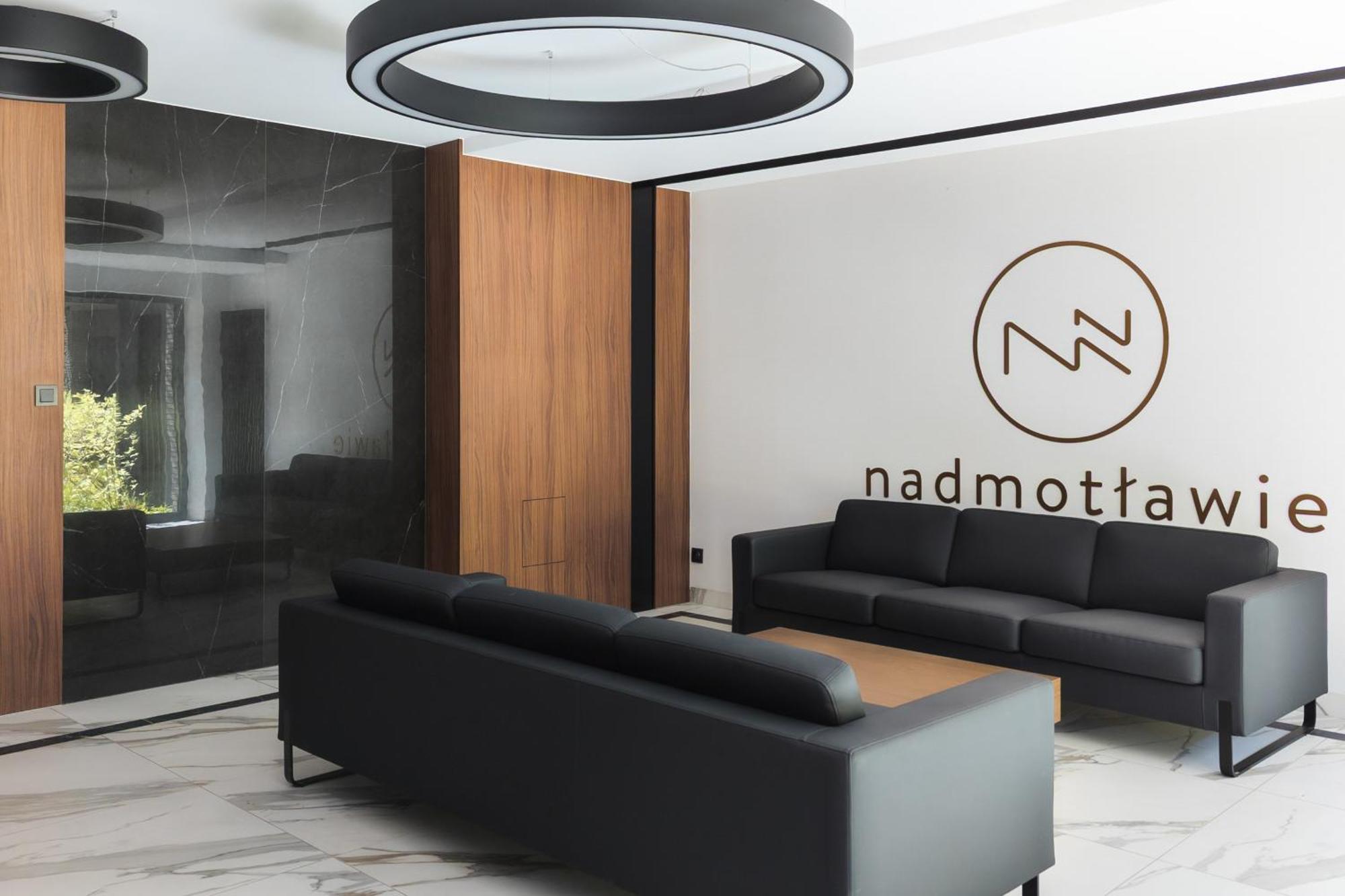 The Motlavian By Renters Prestige