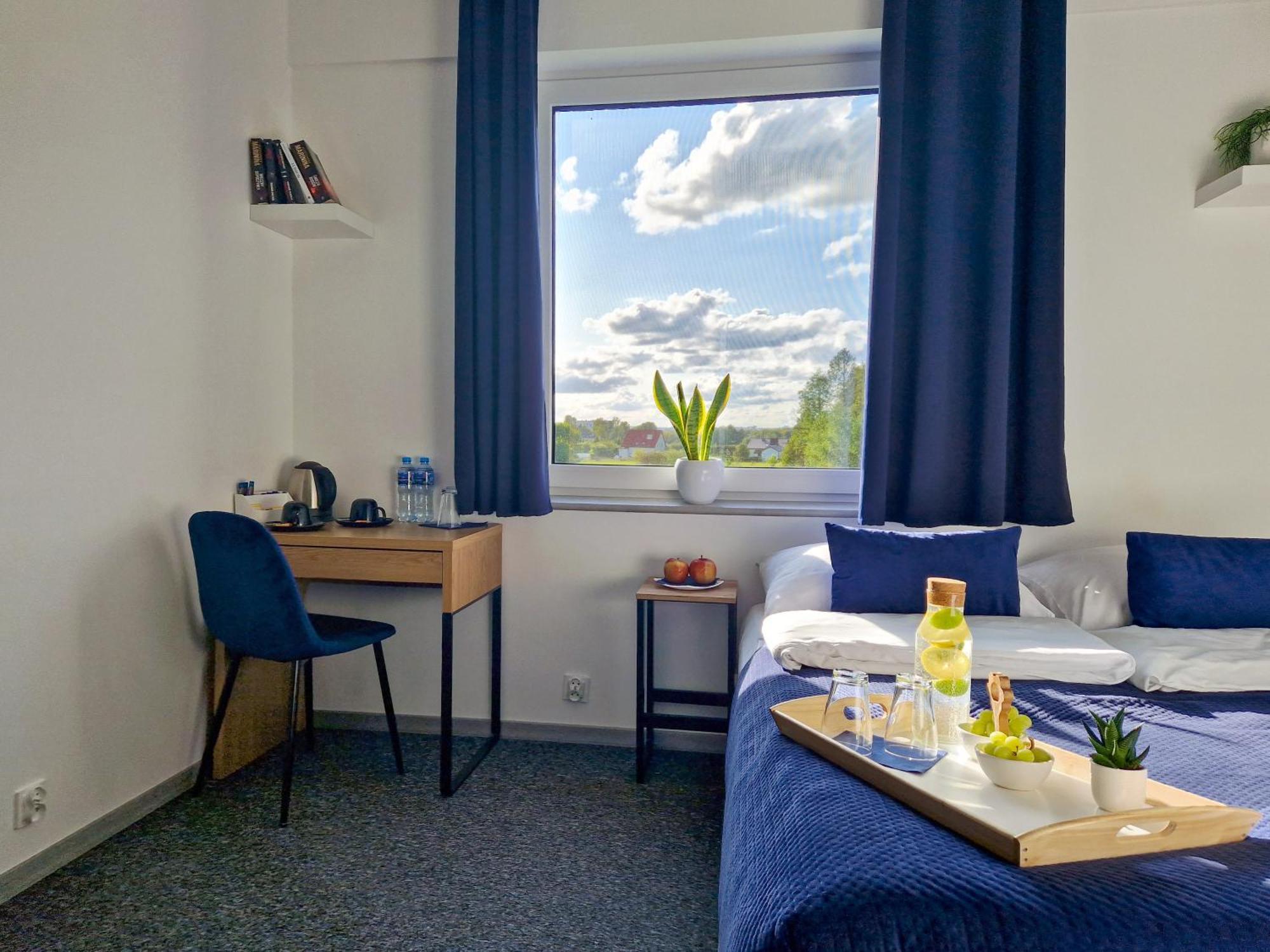 Bed & Breakfast Mile Airport & Parking Dlugoterminowy *