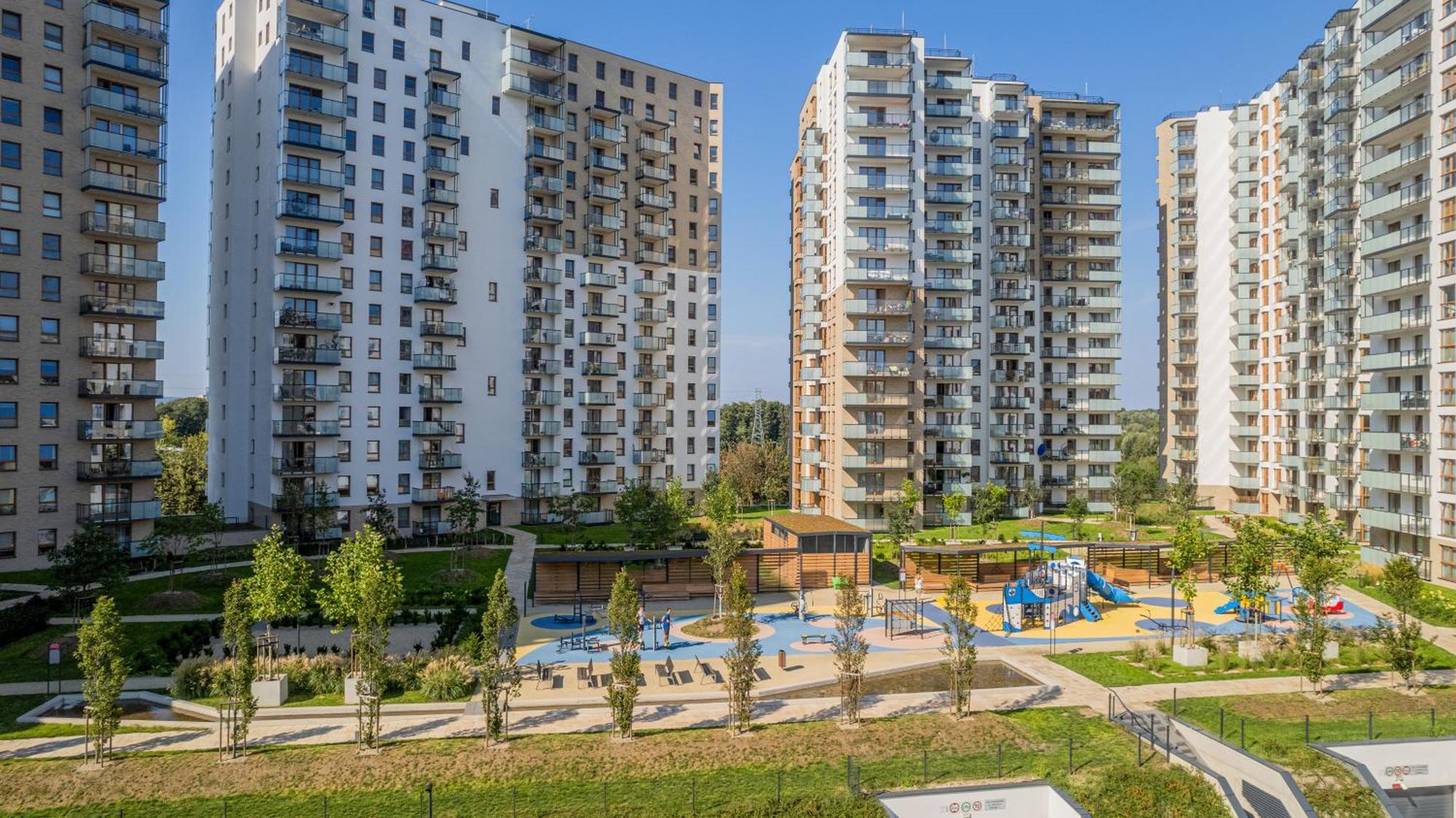 Stadion With Parking By Renters * Gdansk