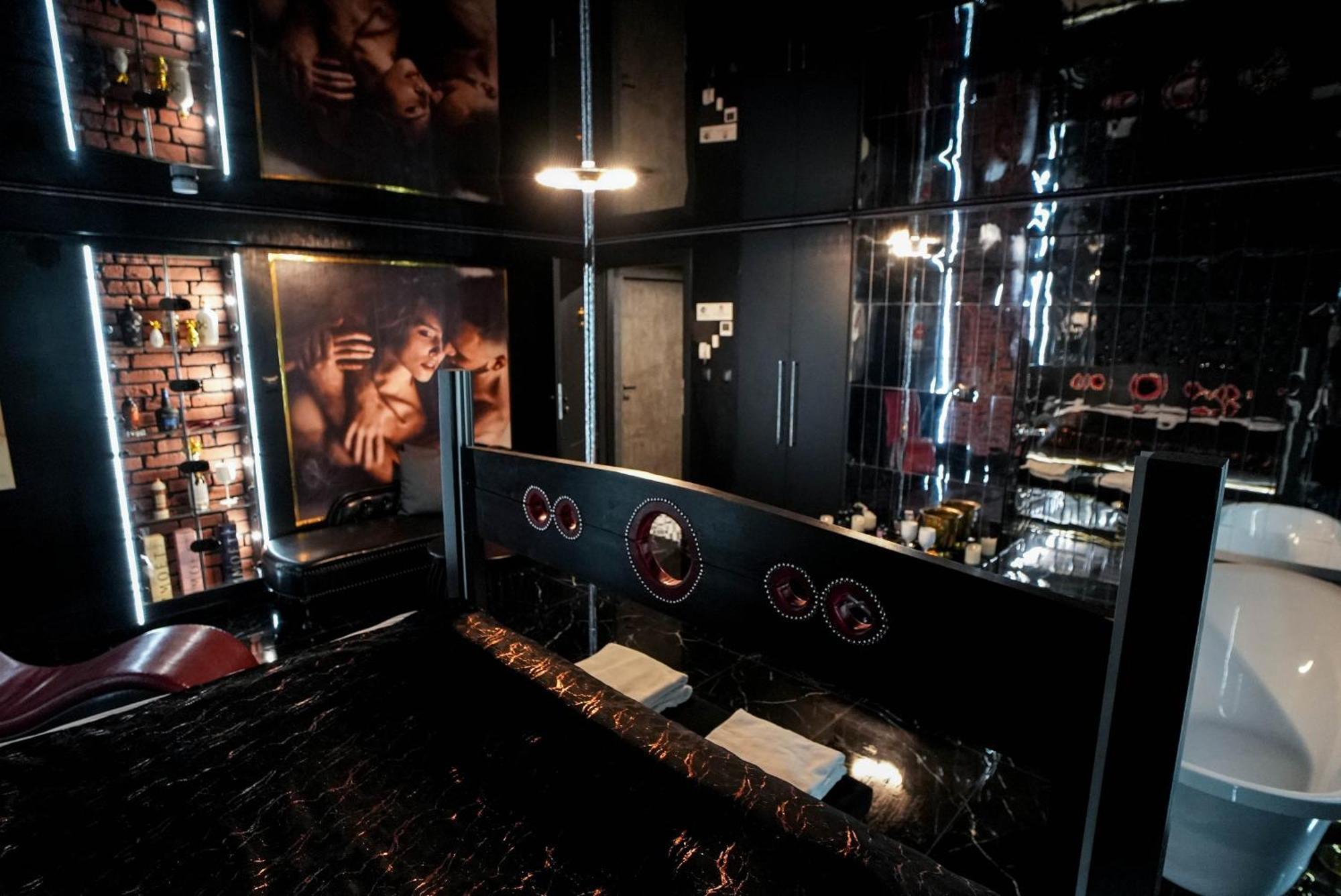 Grey Secret Champagne Apartment *