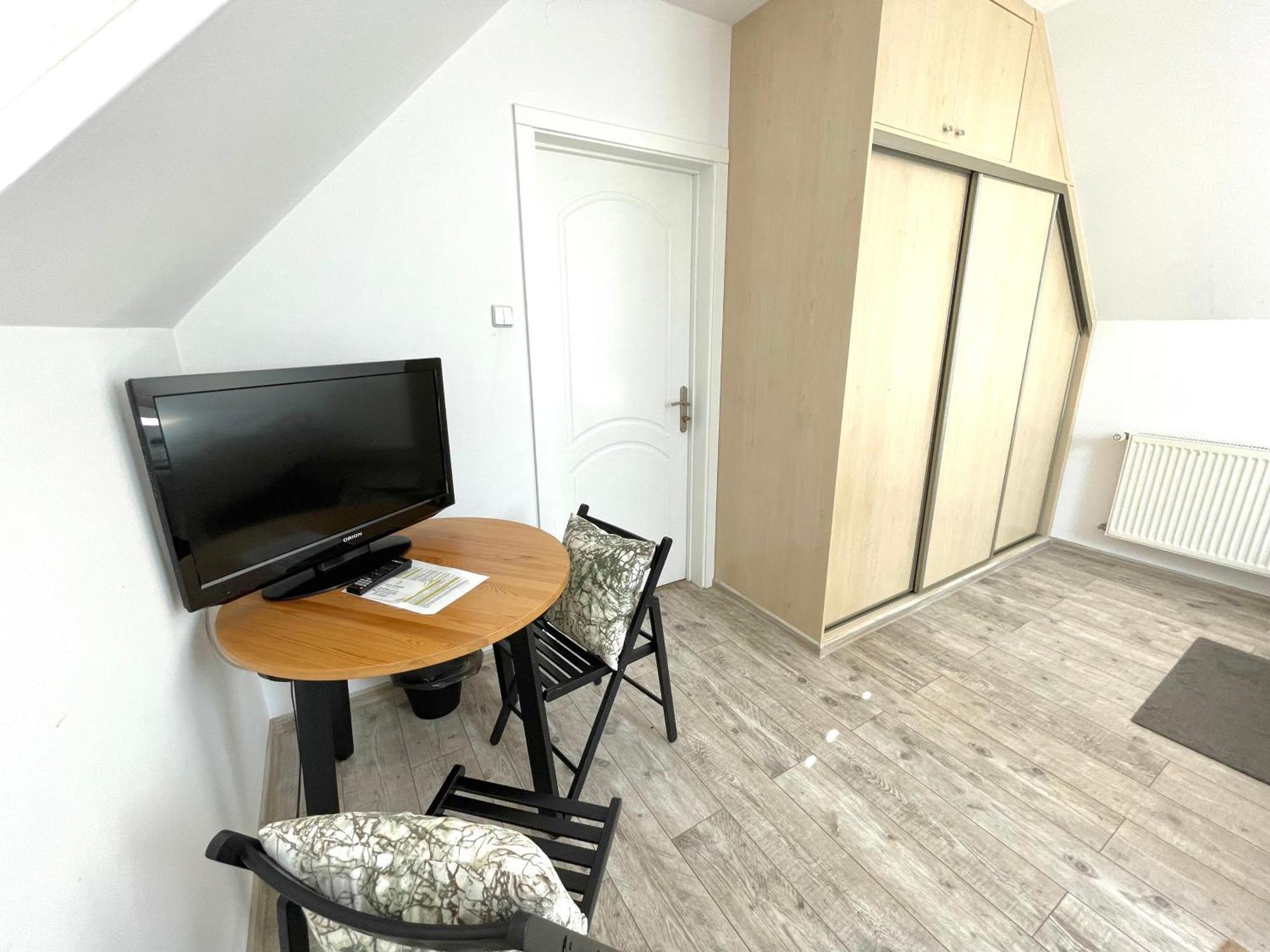 Wynajem Pokoi Kofeina Homestay