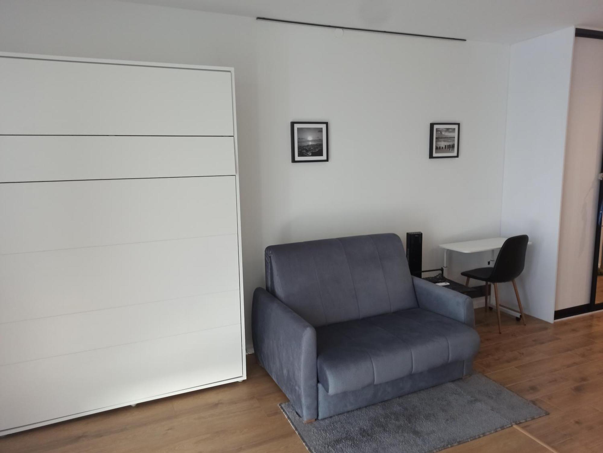 Apartment Stogi #35 *