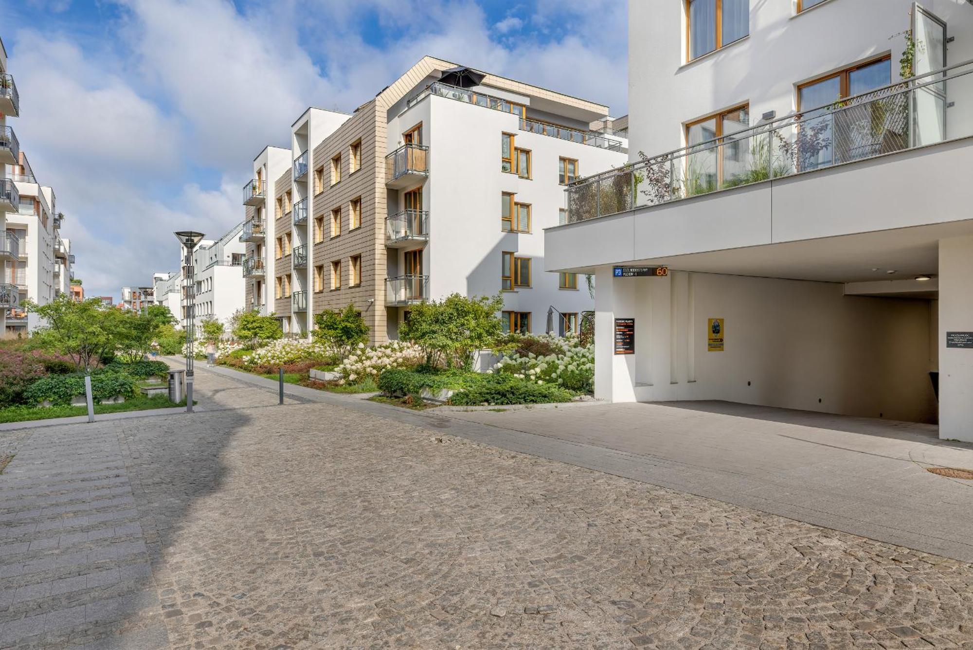Apartament Cheerful Lesmiana Garnizon Estate By Renters *