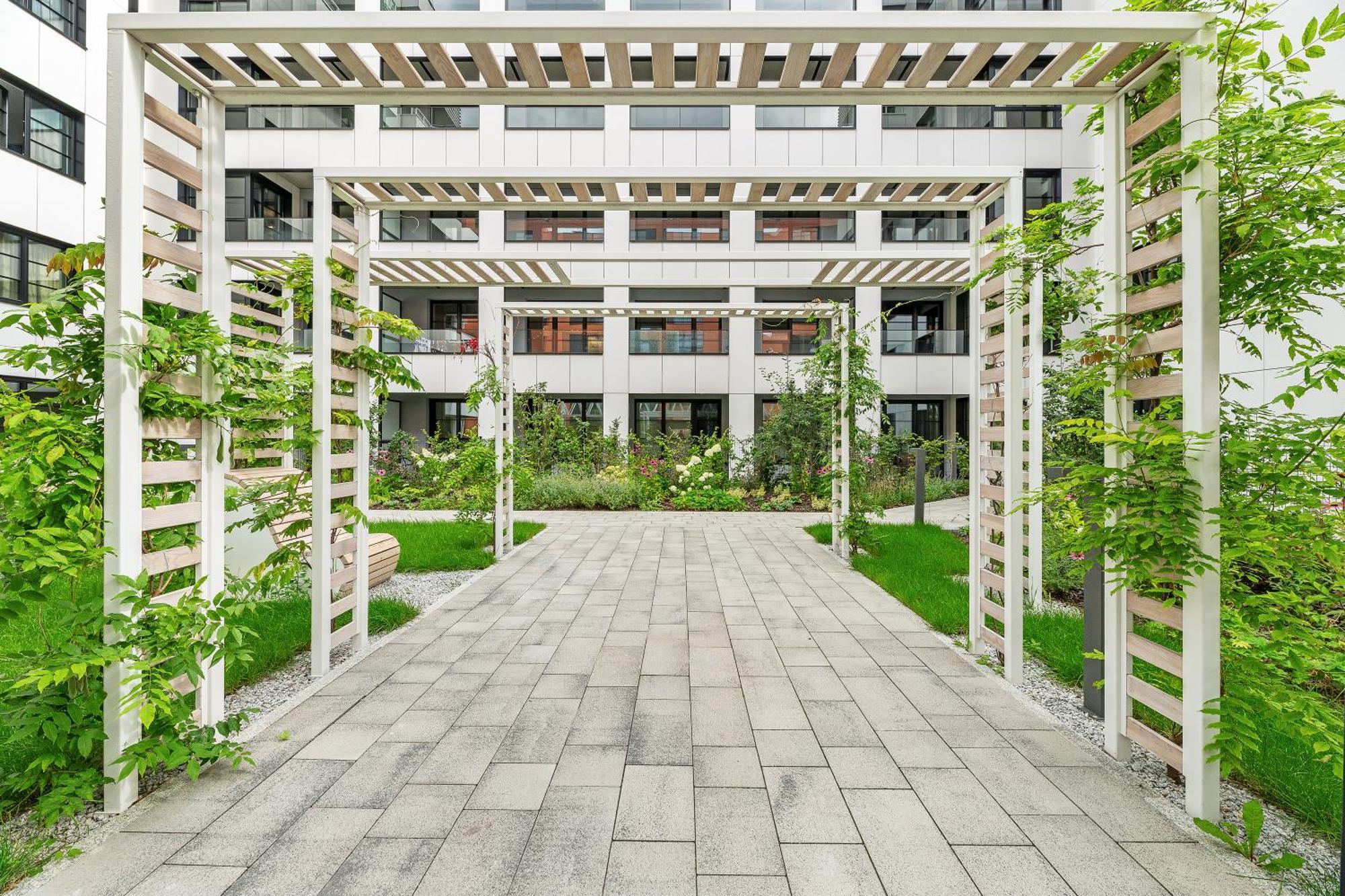 Apartment Grand - Doki Living & Foodhall