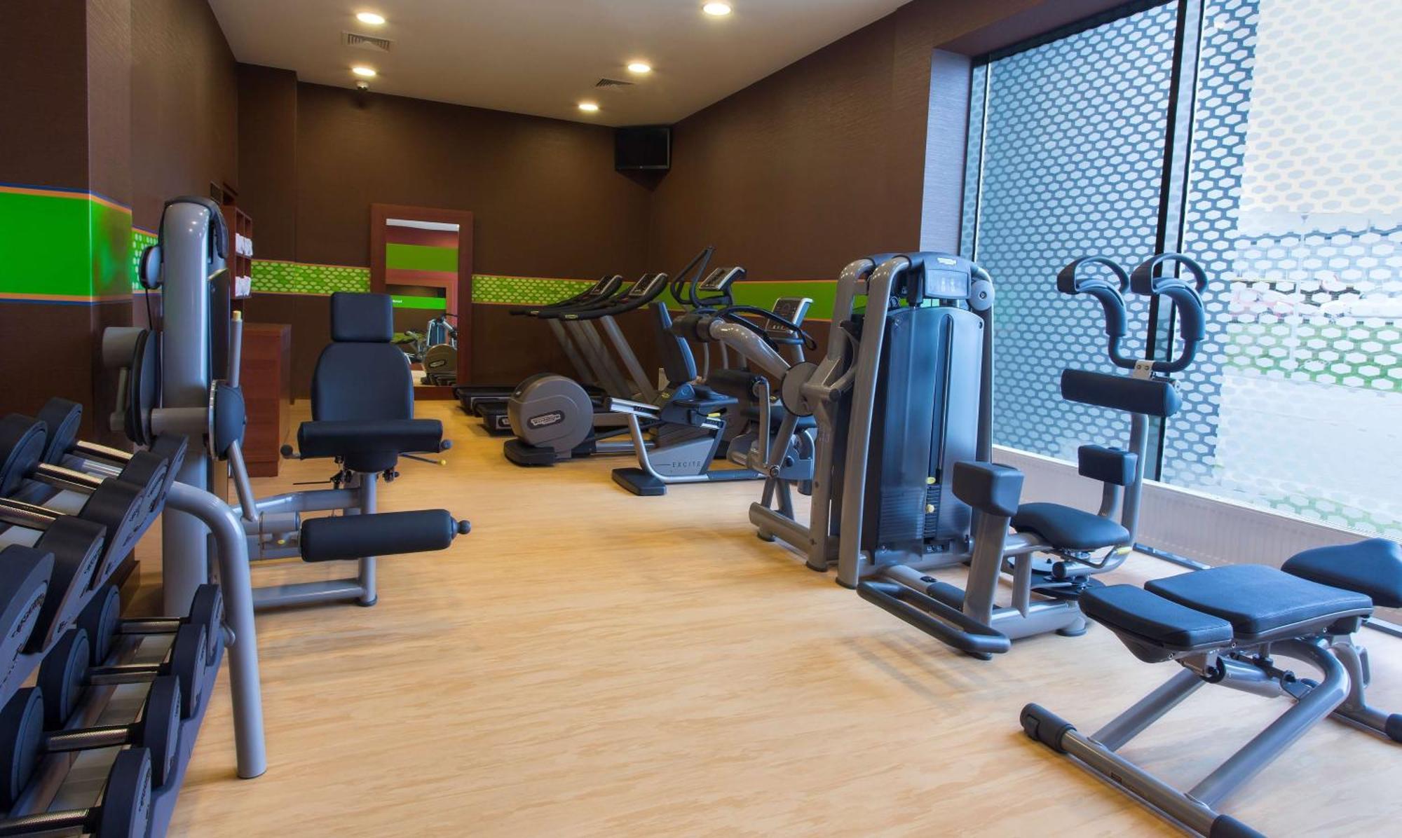 Hampton By Hilton Airport Hotel