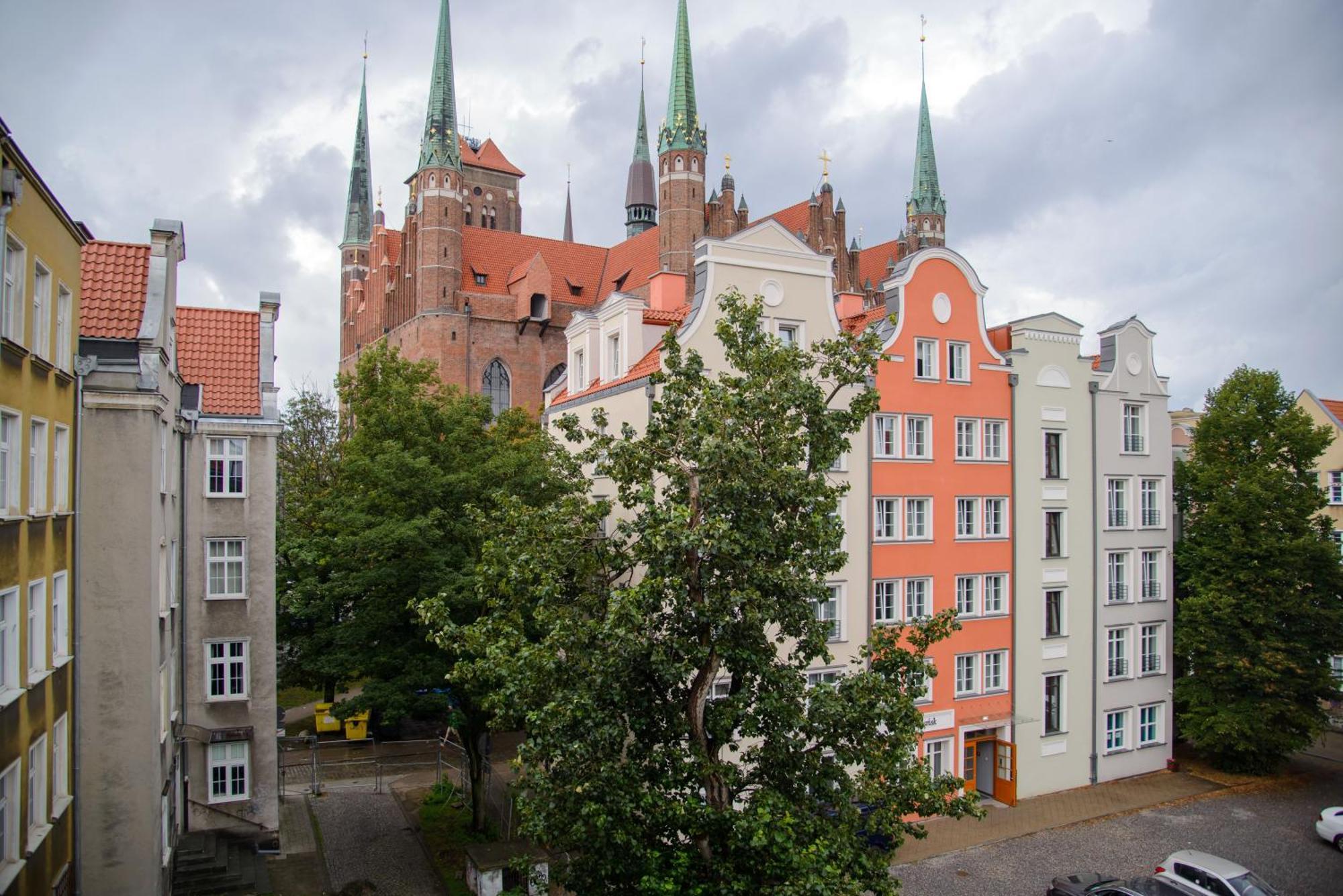 Maya's Flats & 63 - 3 On Chlebnicka Street Old Town Apartment