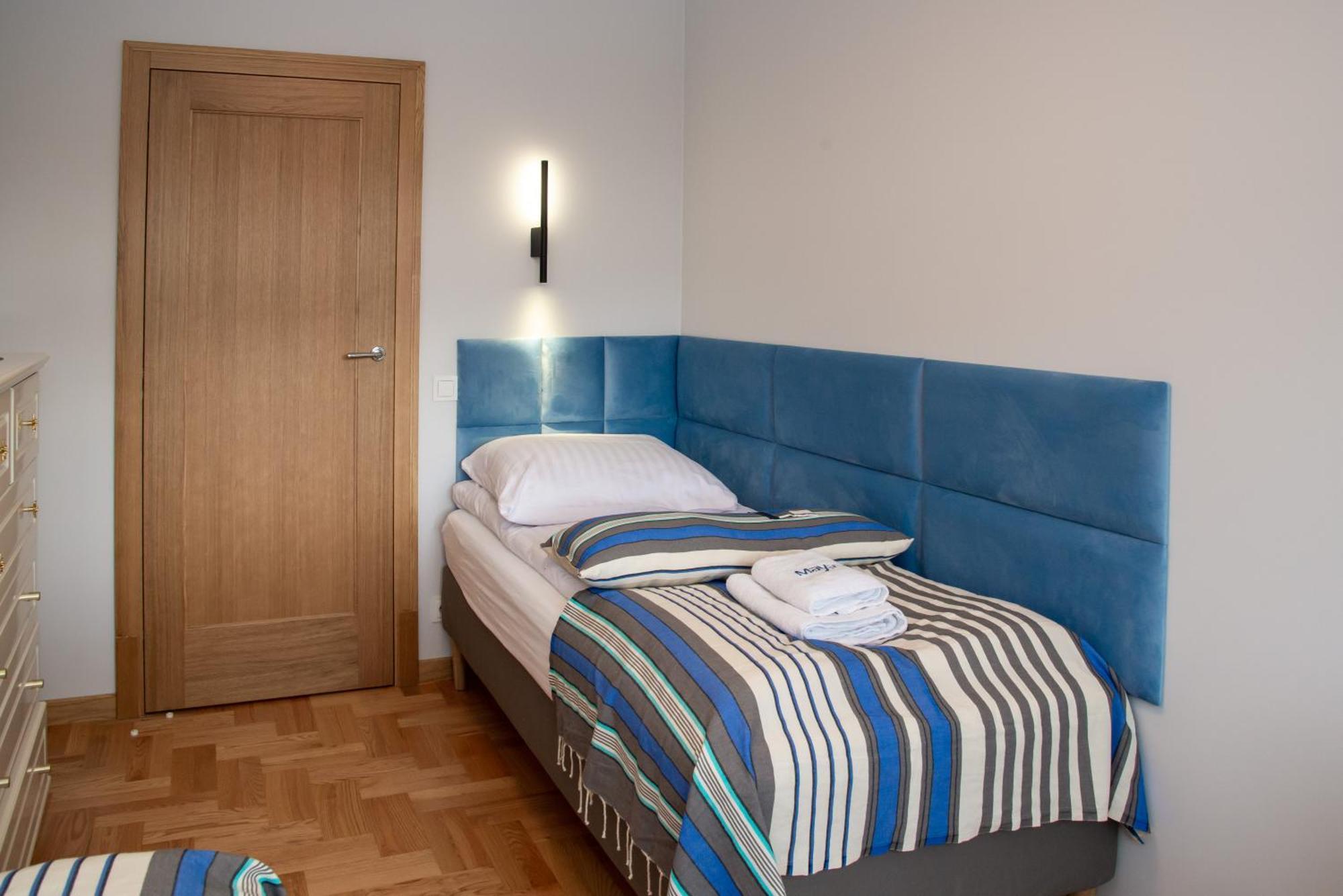 Apartment Maya's Flats & 102 - Premium Przy Parku Regana 3 Blisko Plazy