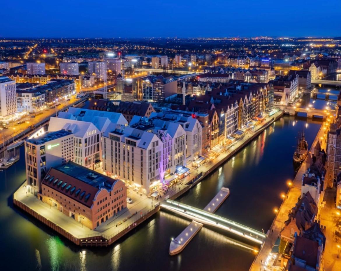 Apartment Baltic Riviera - Luxurious With Patio And River View Danzig