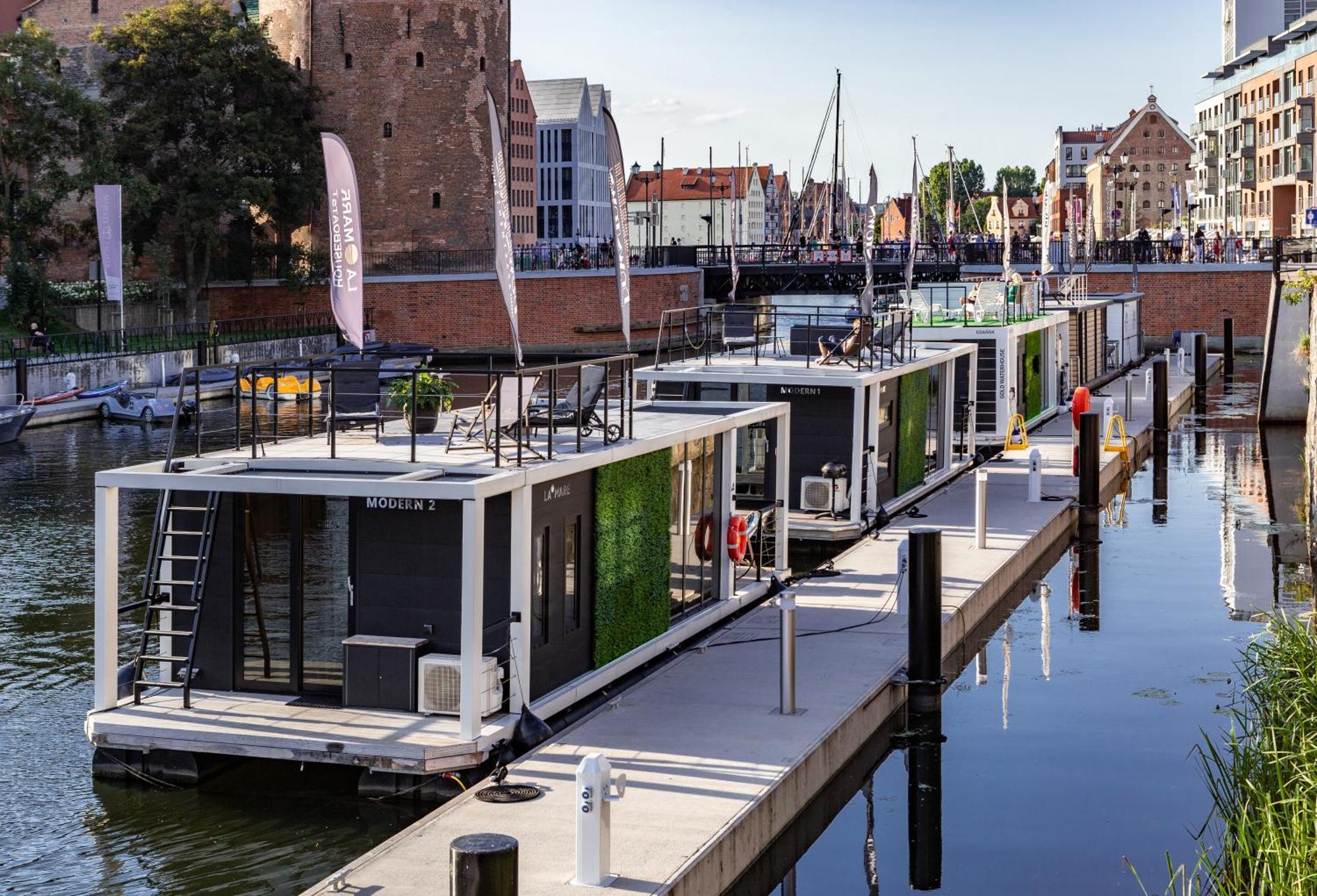 Na Wodzie - La Mare Motlava Houseboats With Sauna By Downtown *