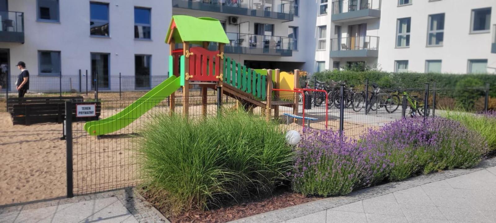 Riverside Garden Marina Apartment