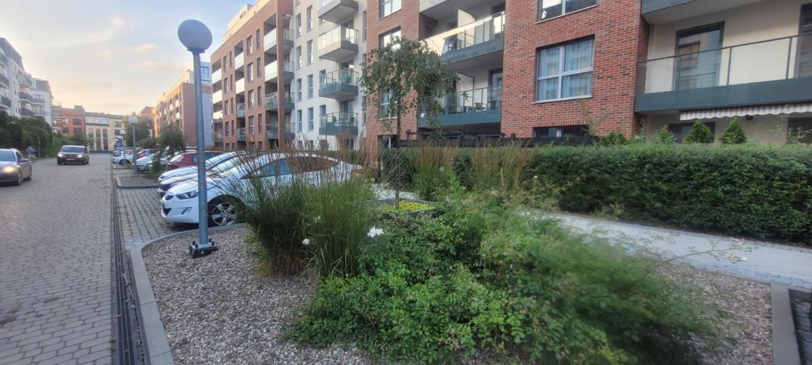 Riverside Garden Marina Apartment