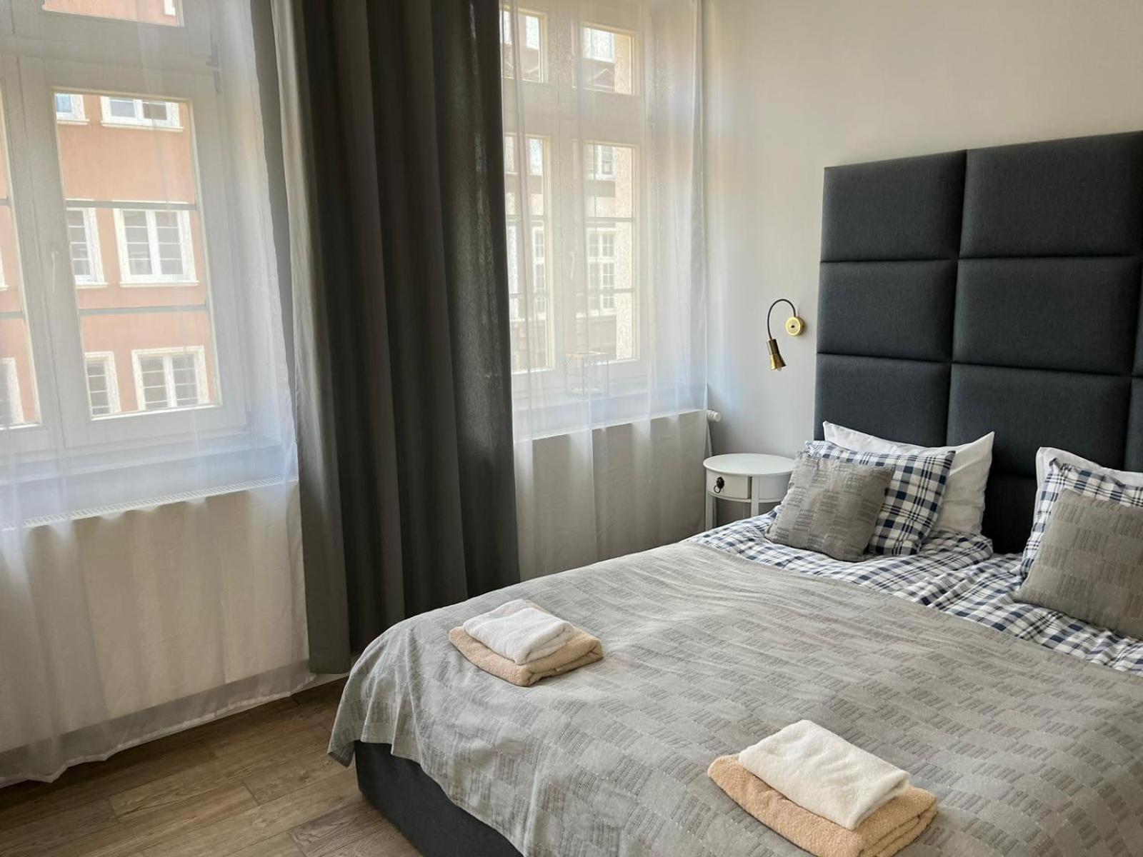 Old No 8 Apartment *