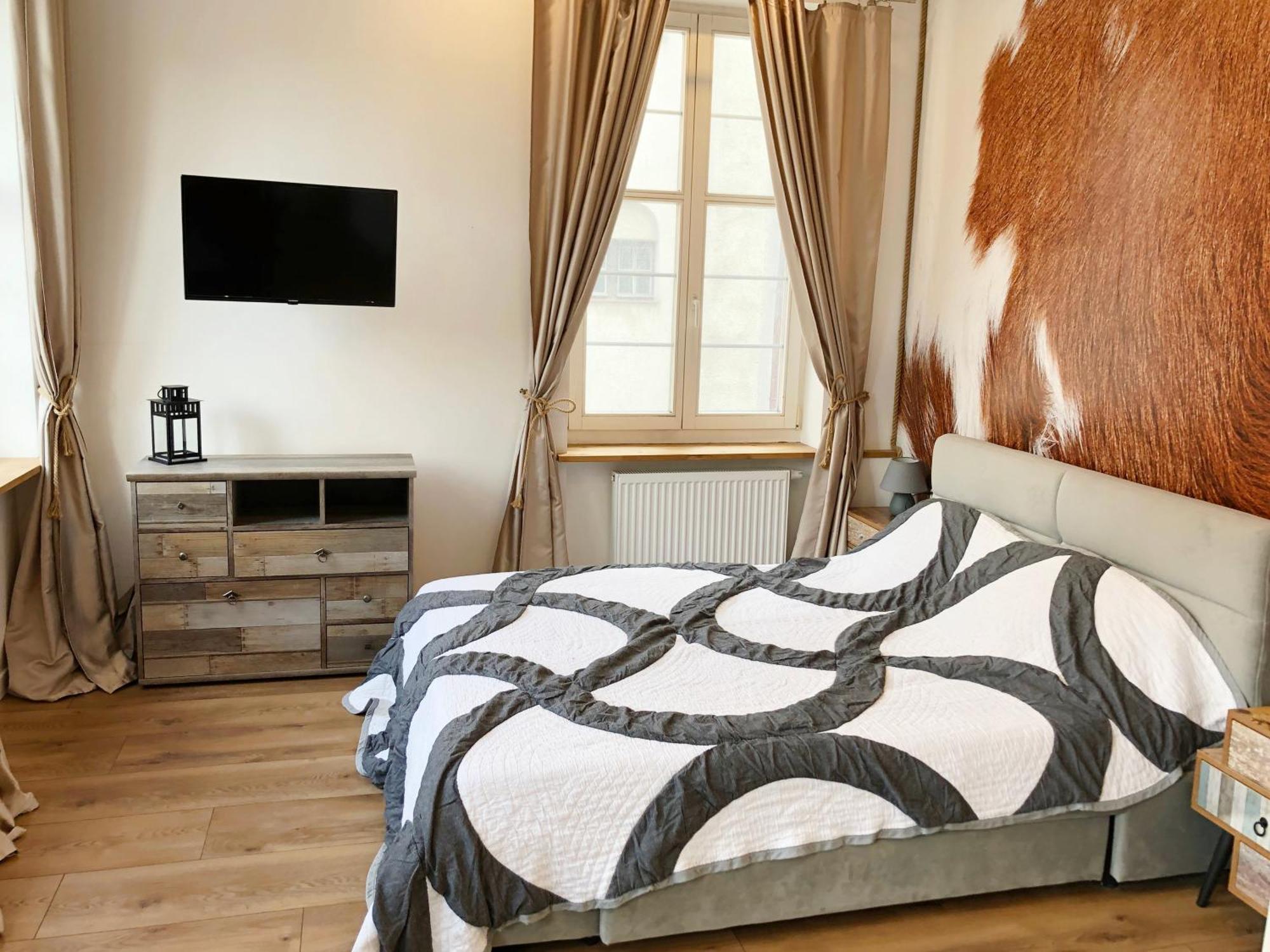 Szeroka Old Town Apartment