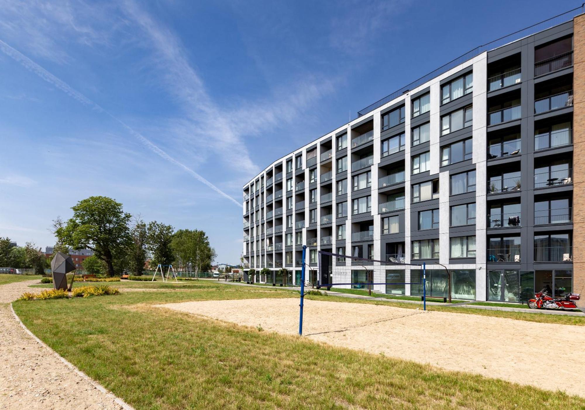 Chlebova - Riverside View Terrace, Free Parking, Gym & Kidsplay By Downtown Leilighet
