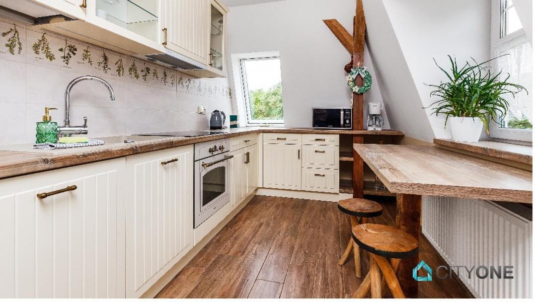 Apartament Z Weranda W Dworku Oliwskim Leilighet