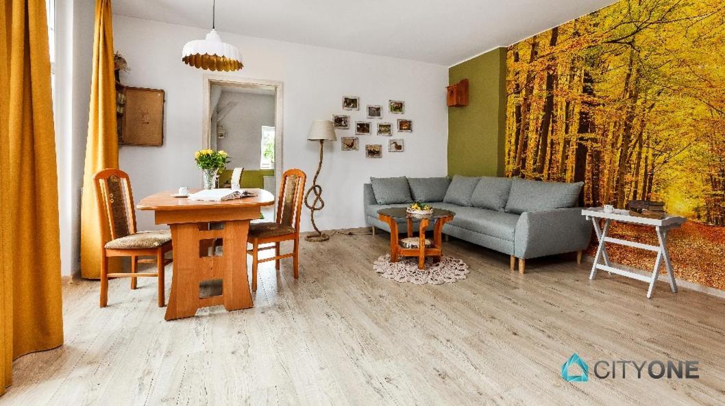 Apartament Z Weranda W Dworku Oliwskim Leilighet *