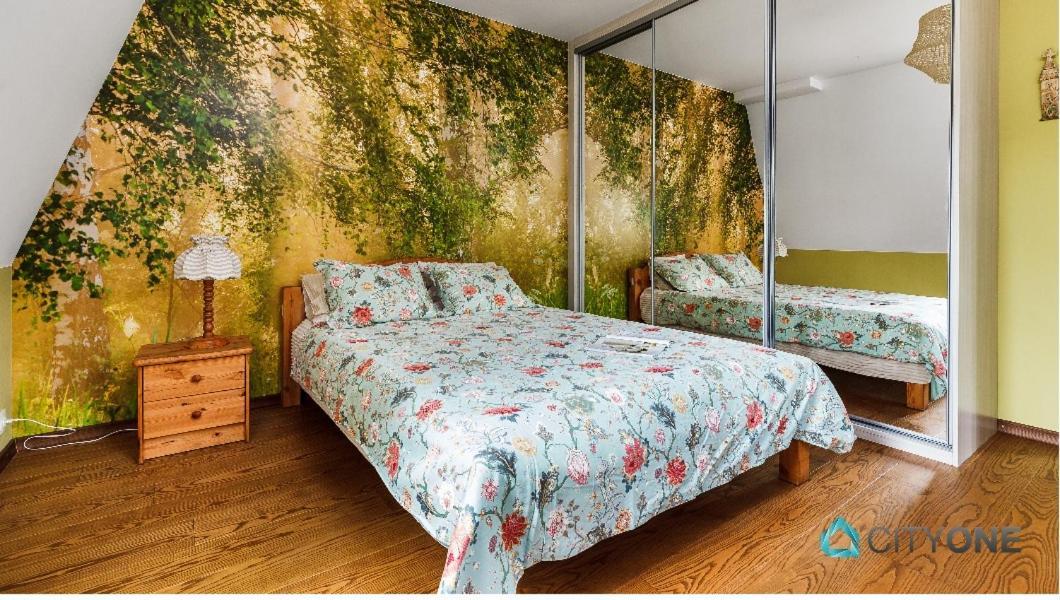 Leilighet Apartament Z Weranda W Dworku Oliwskim *
