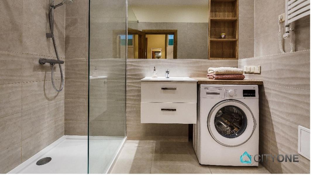 Leilighet Apartament Z Weranda W Dworku Oliwskim Gdańsk